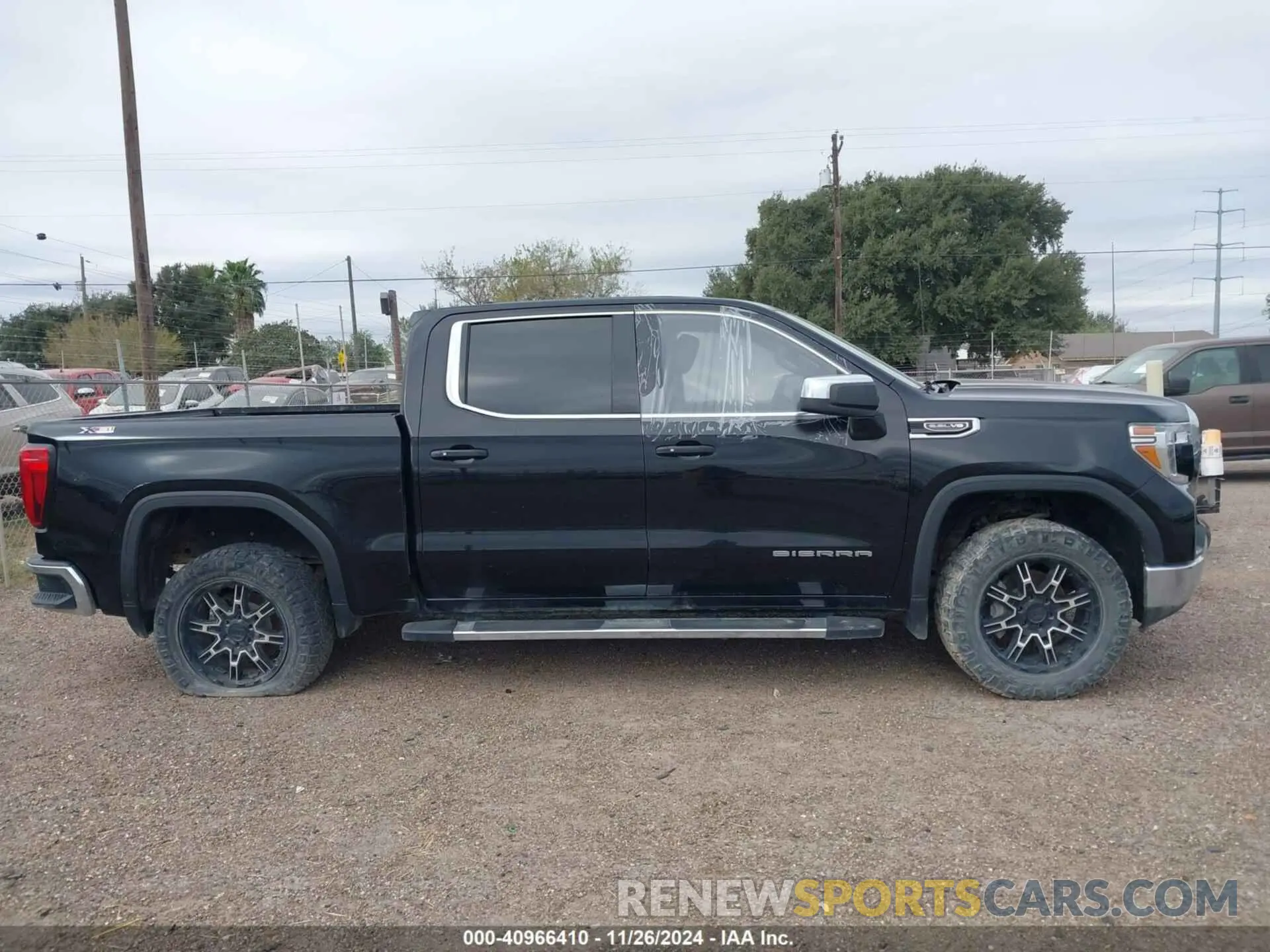 12 fotografías del automóvil dañado 3GTU9BED3LG225804 GMC SIERRA 1500 2020