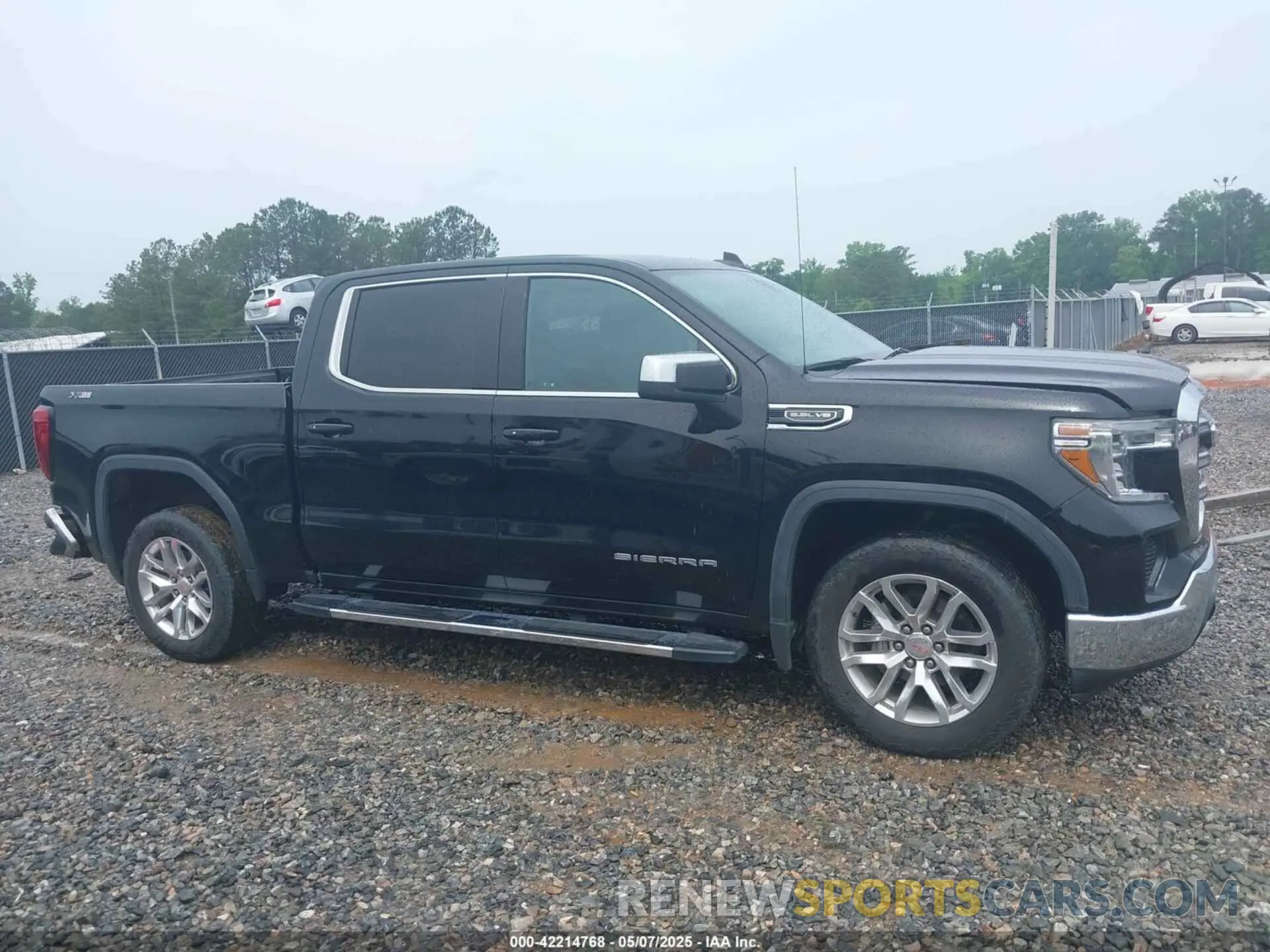13 fotografías del automóvil dañado 3GTU9BED5LG329260 GMC SIERRA 1500 2020