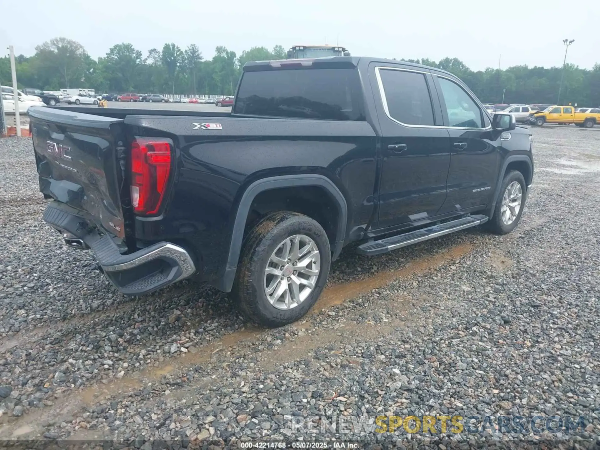 4 fotografías del automóvil dañado 3GTU9BED5LG329260 GMC SIERRA 1500 2020