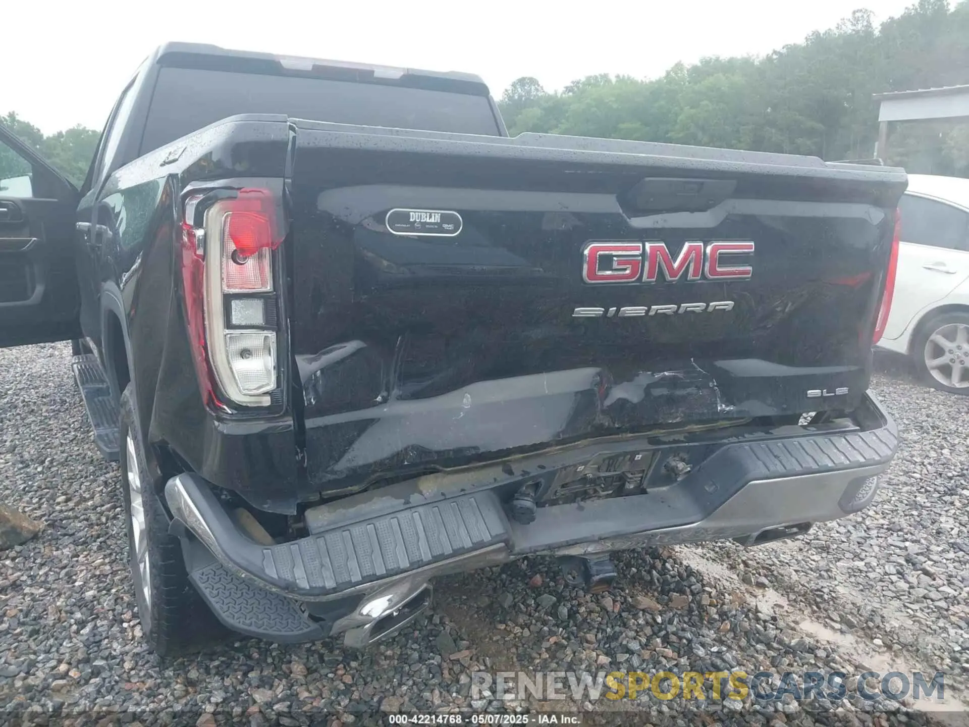 6 fotografías del automóvil dañado 3GTU9BED5LG329260 GMC SIERRA 1500 2020