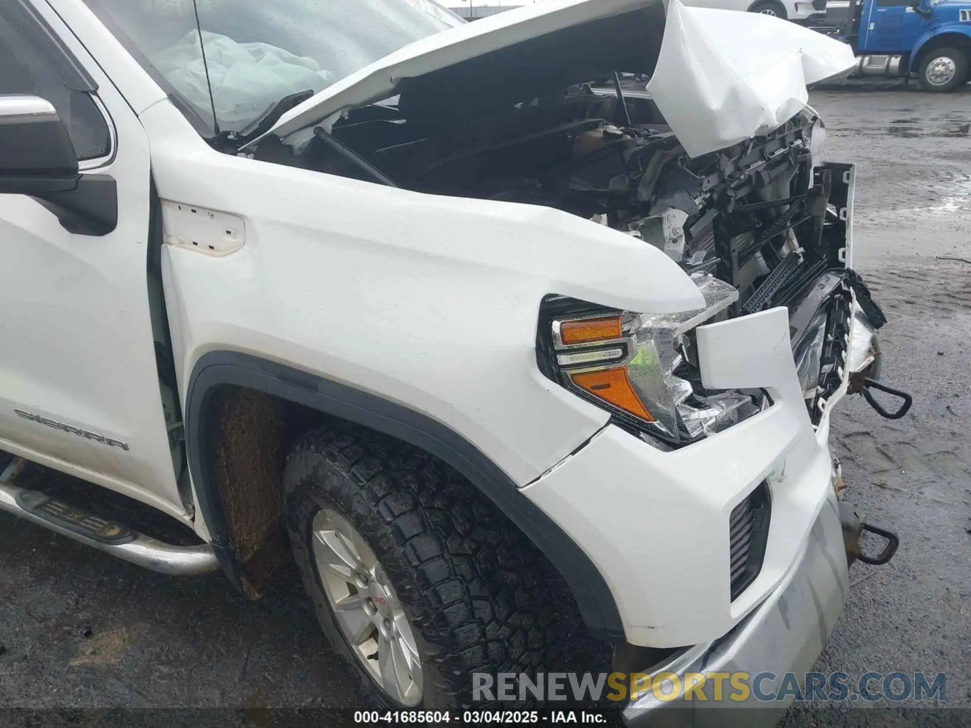 18 fotografías del automóvil dañado 3GTU9BED9LG223510 GMC SIERRA 1500 2020