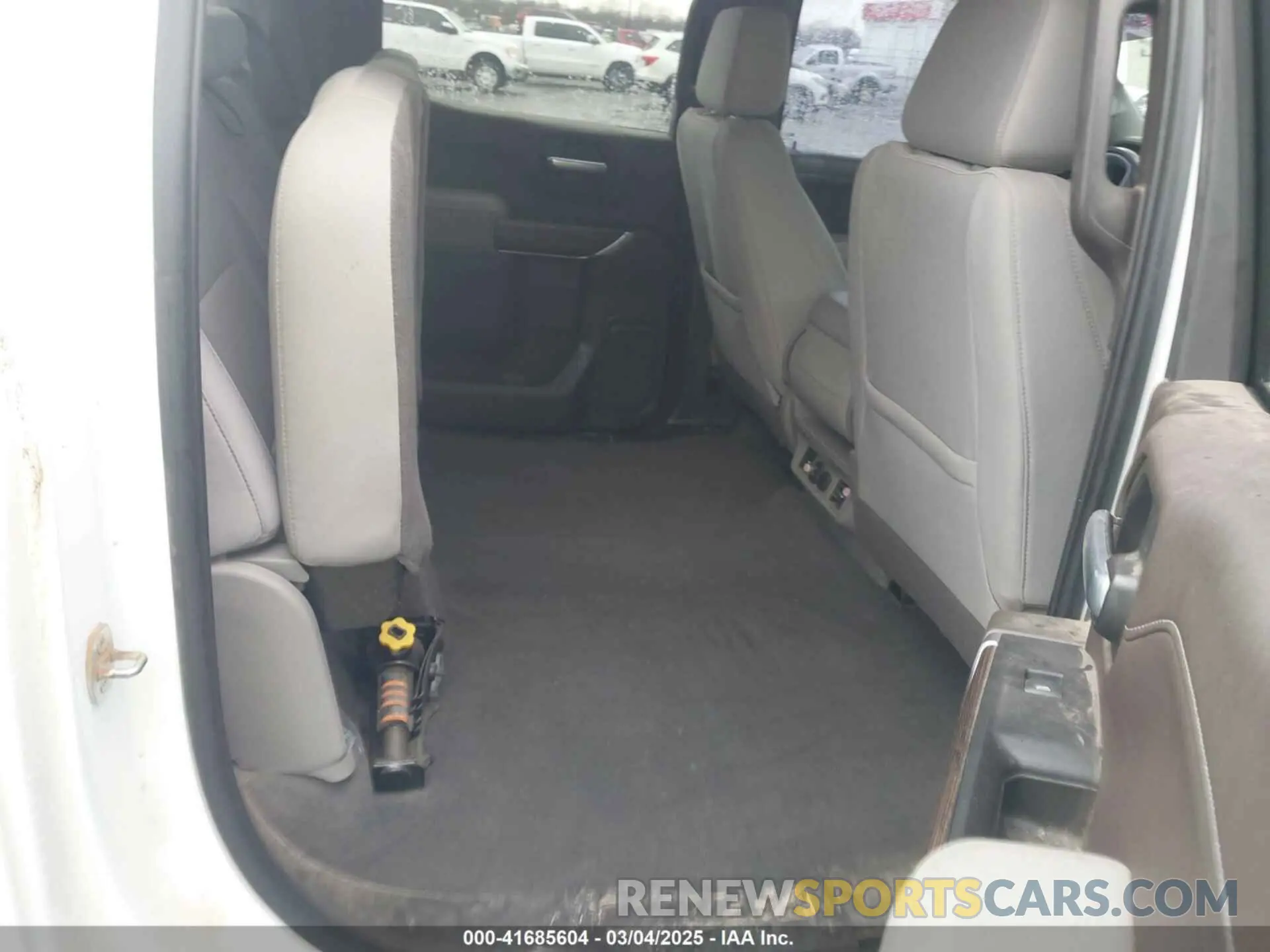 8 fotografías del automóvil dañado 3GTU9BED9LG223510 GMC SIERRA 1500 2020