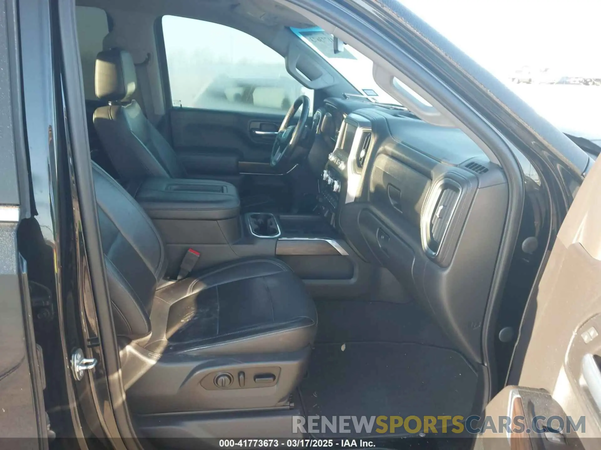 5 fotografías del automóvil dañado 3GTU9DED0LG367331 GMC SIERRA 1500 2020
