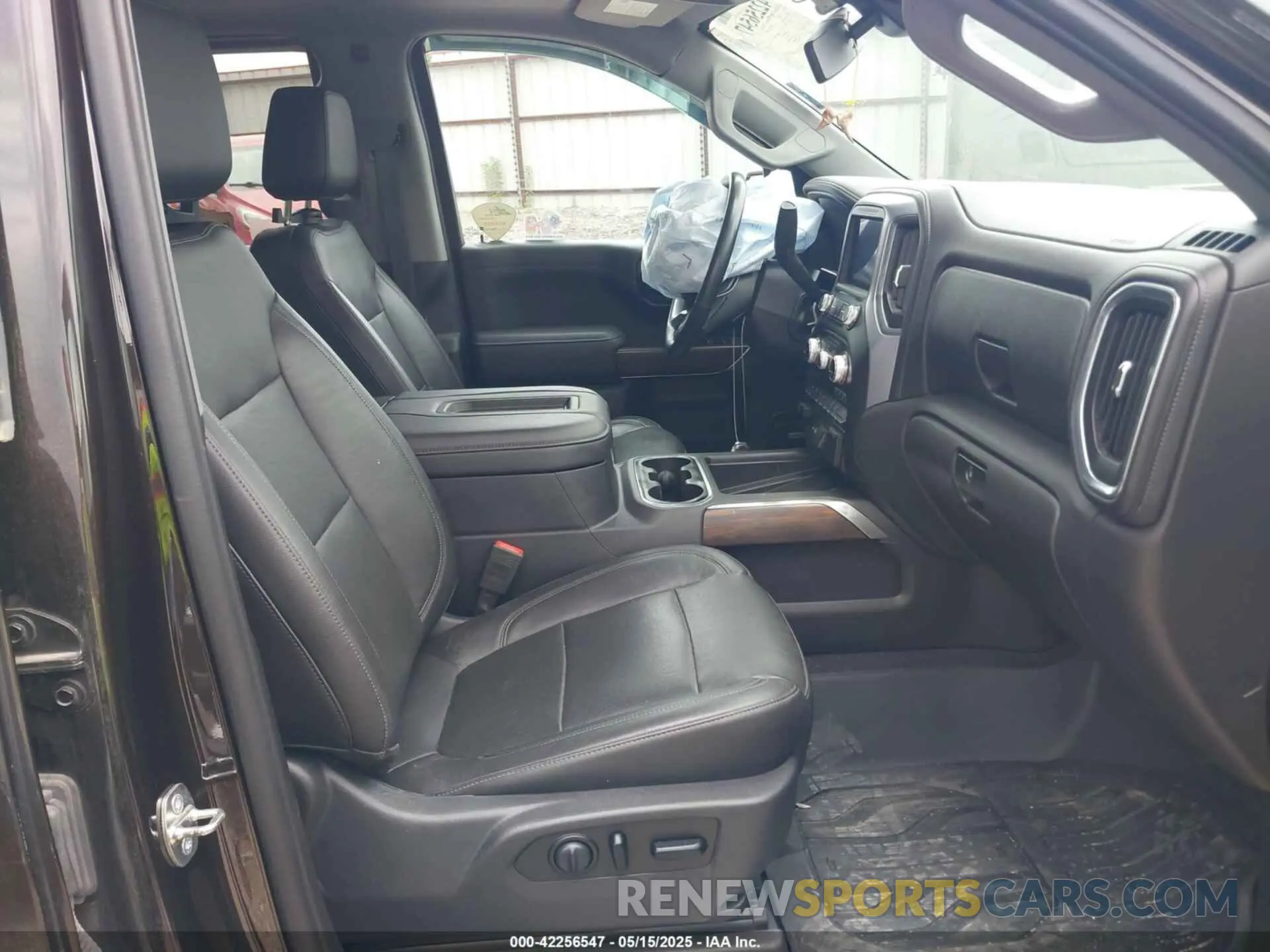 5 fotografías del automóvil dañado 3GTU9DED1LG146563 GMC SIERRA 1500 2020