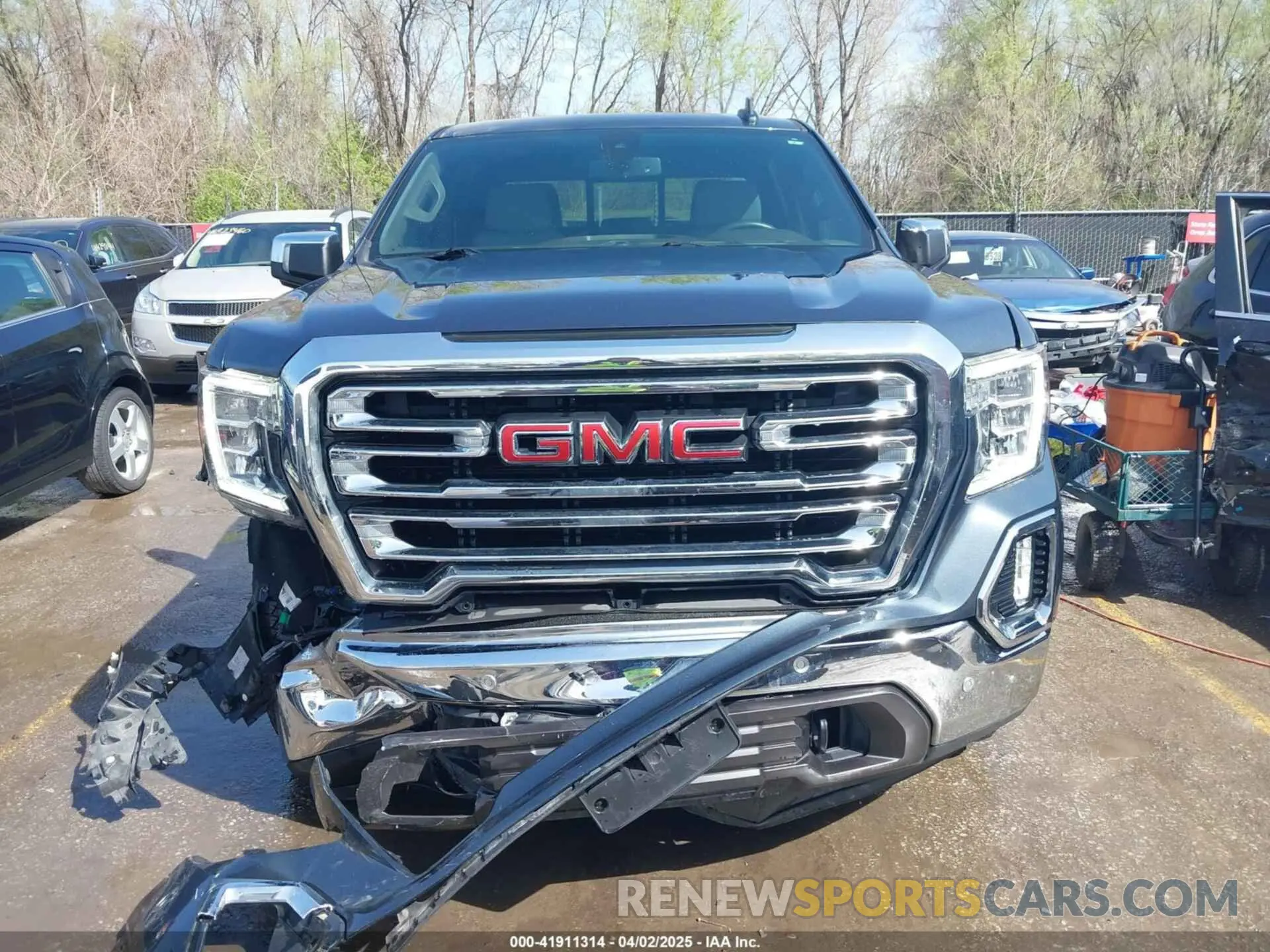 13 fotografías del automóvil dañado 3GTU9DED6LG283336 GMC SIERRA 1500 2020