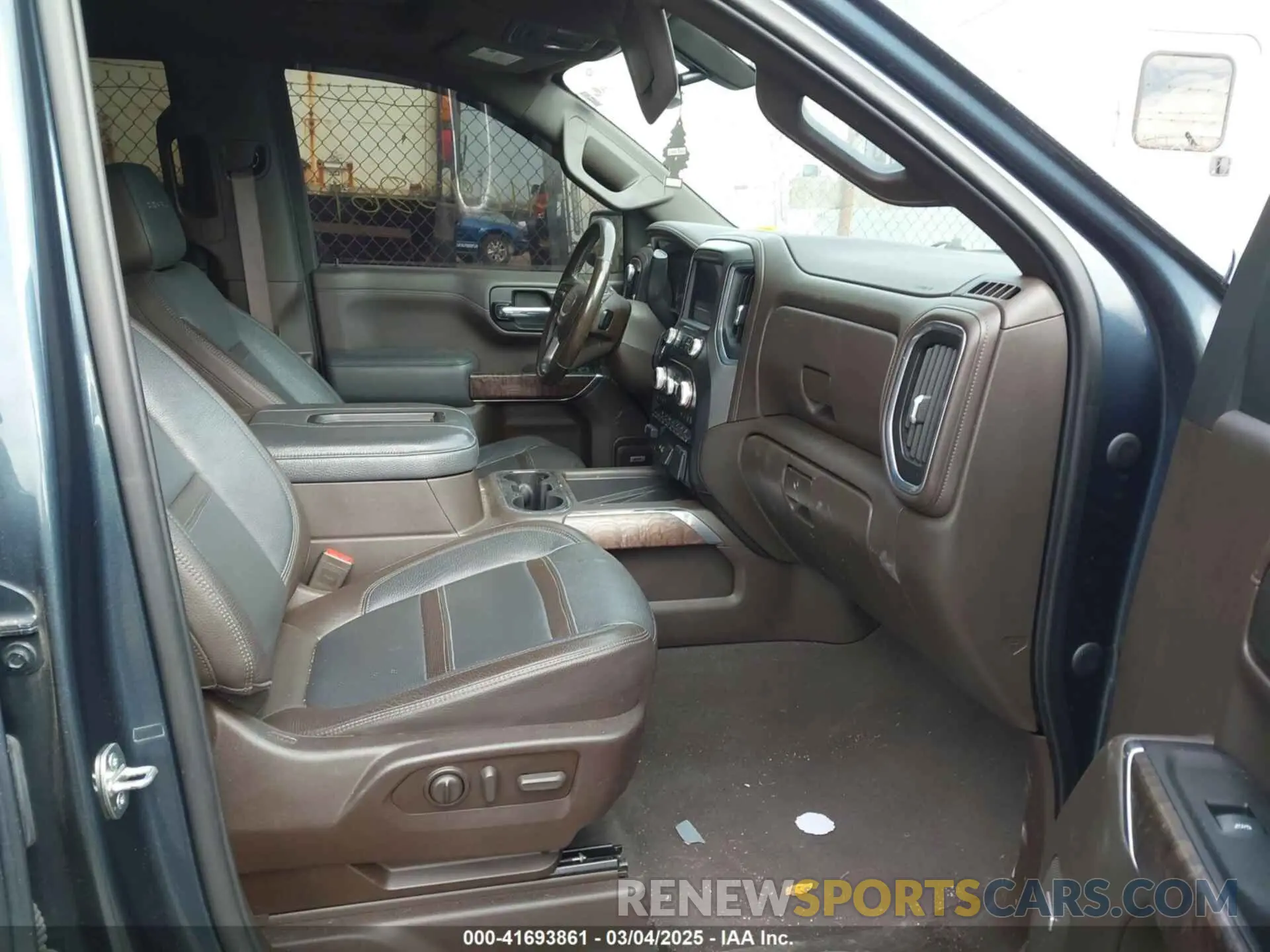 5 fotografías del automóvil dañado 3GTU9FET7LG224315 GMC SIERRA 1500 2020