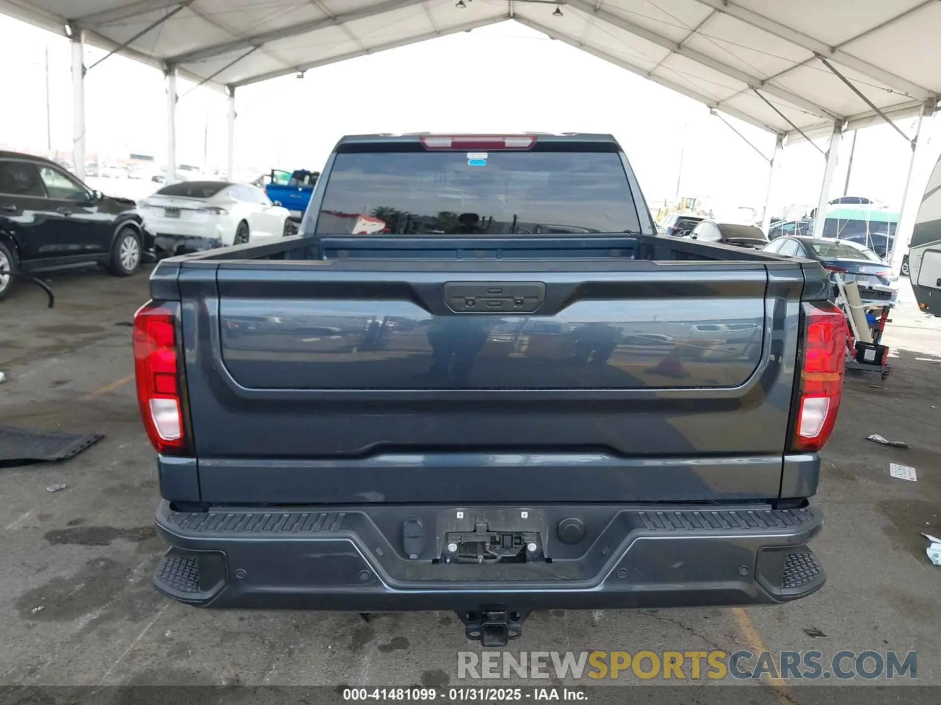 17 fotografías del automóvil dañado 1GTP8CED1MZ265581 GMC SIERRA 1500 2021