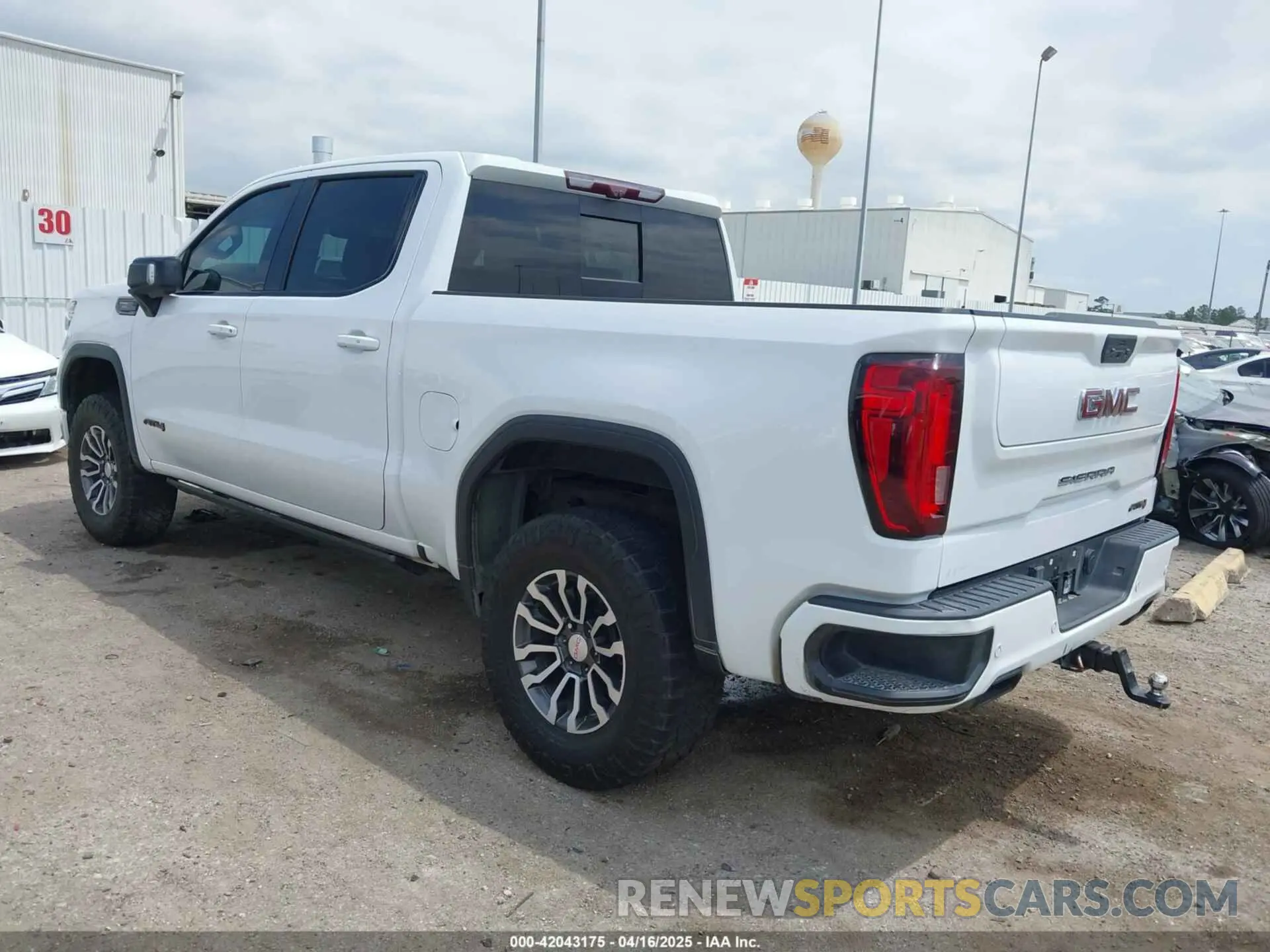 3 fotografías del automóvil dañado 1GTP9EEL1MZ331840 GMC SIERRA 1500 2021
