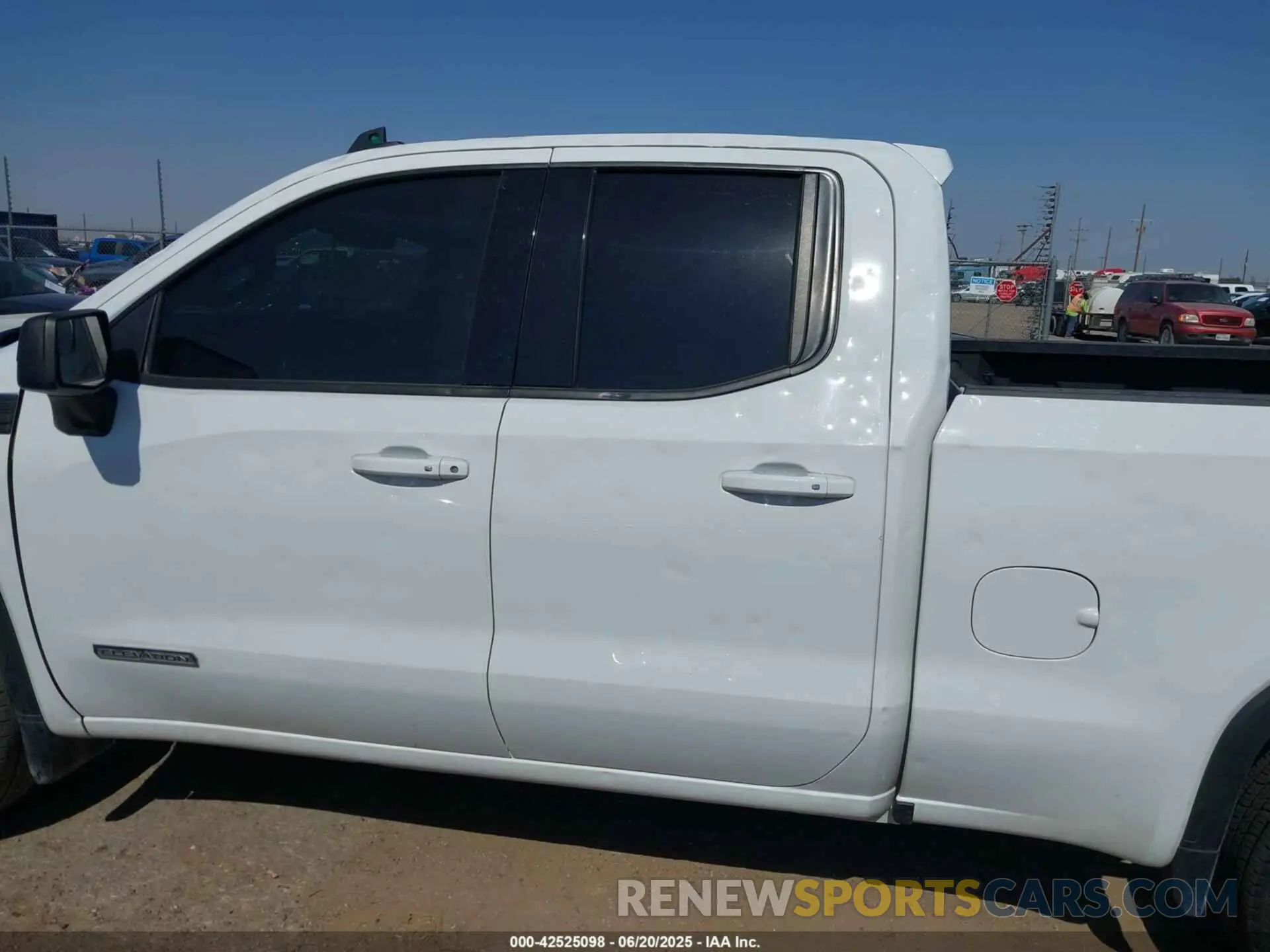 14 fotografías del automóvil dañado 1GTR9CED3MZ240235 GMC SIERRA 1500 2021