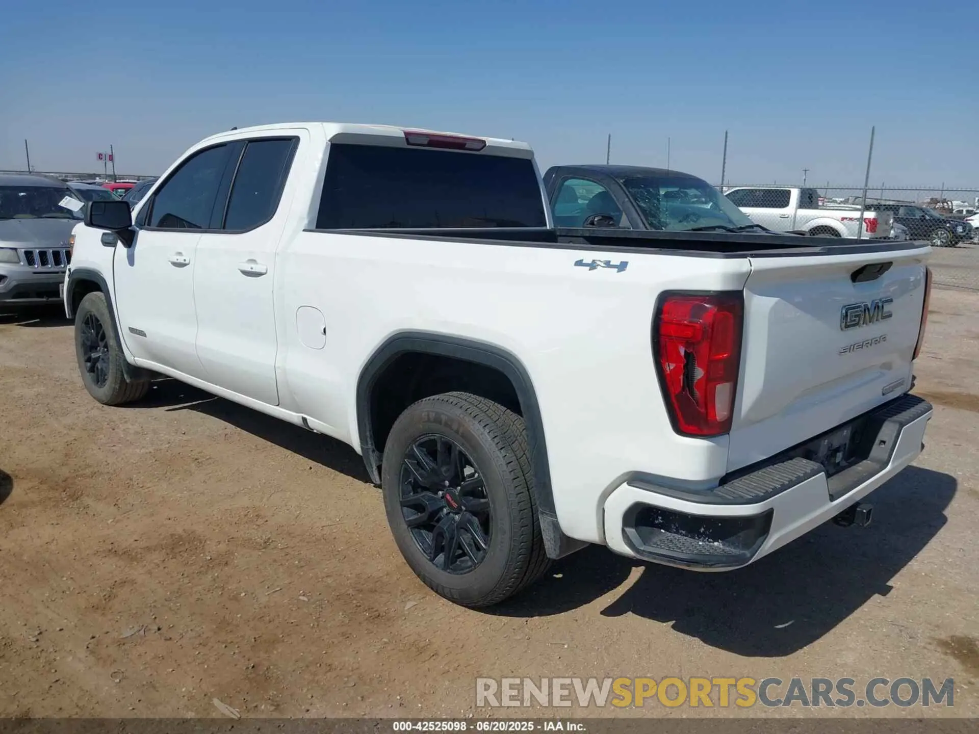 3 fotografías del automóvil dañado 1GTR9CED3MZ240235 GMC SIERRA 1500 2021