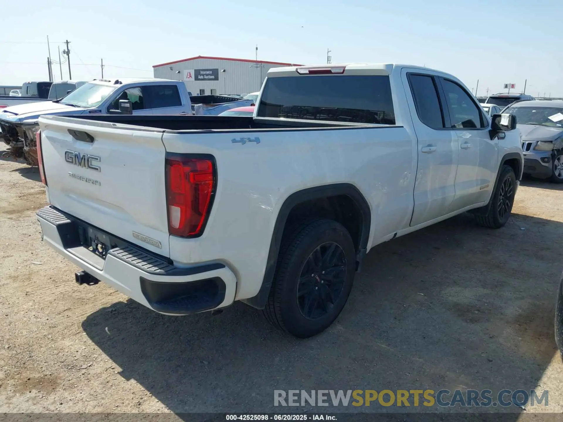 4 fotografías del automóvil dañado 1GTR9CED3MZ240235 GMC SIERRA 1500 2021