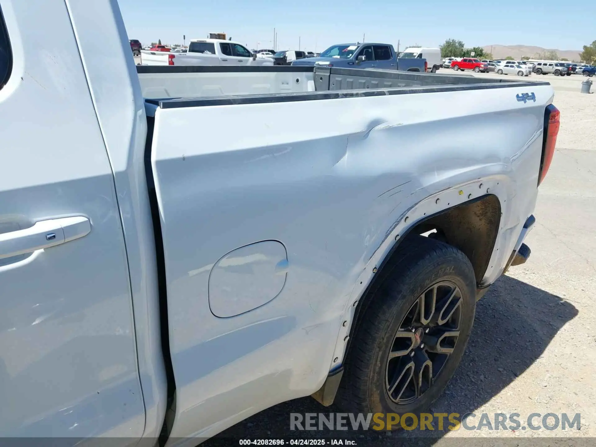 17 fotografías del automóvil dañado 1GTR9CED5MZ338277 GMC SIERRA 1500 2021