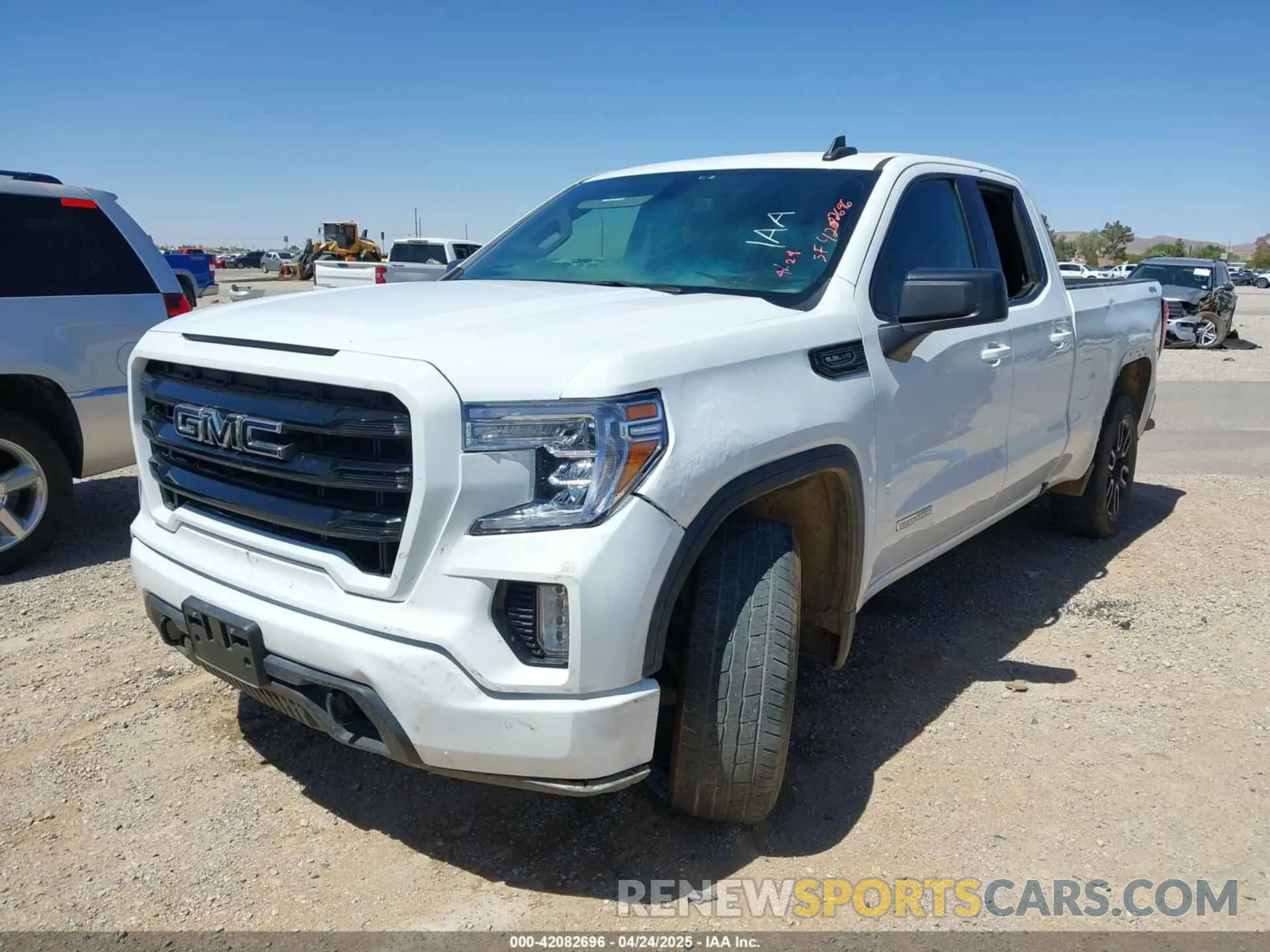 2 fotografías del automóvil dañado 1GTR9CED5MZ338277 GMC SIERRA 1500 2021