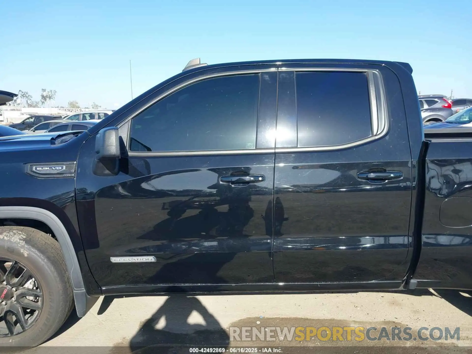 13 fotografías del automóvil dañado 1GTR9CED7MZ225866 GMC SIERRA 1500 2021