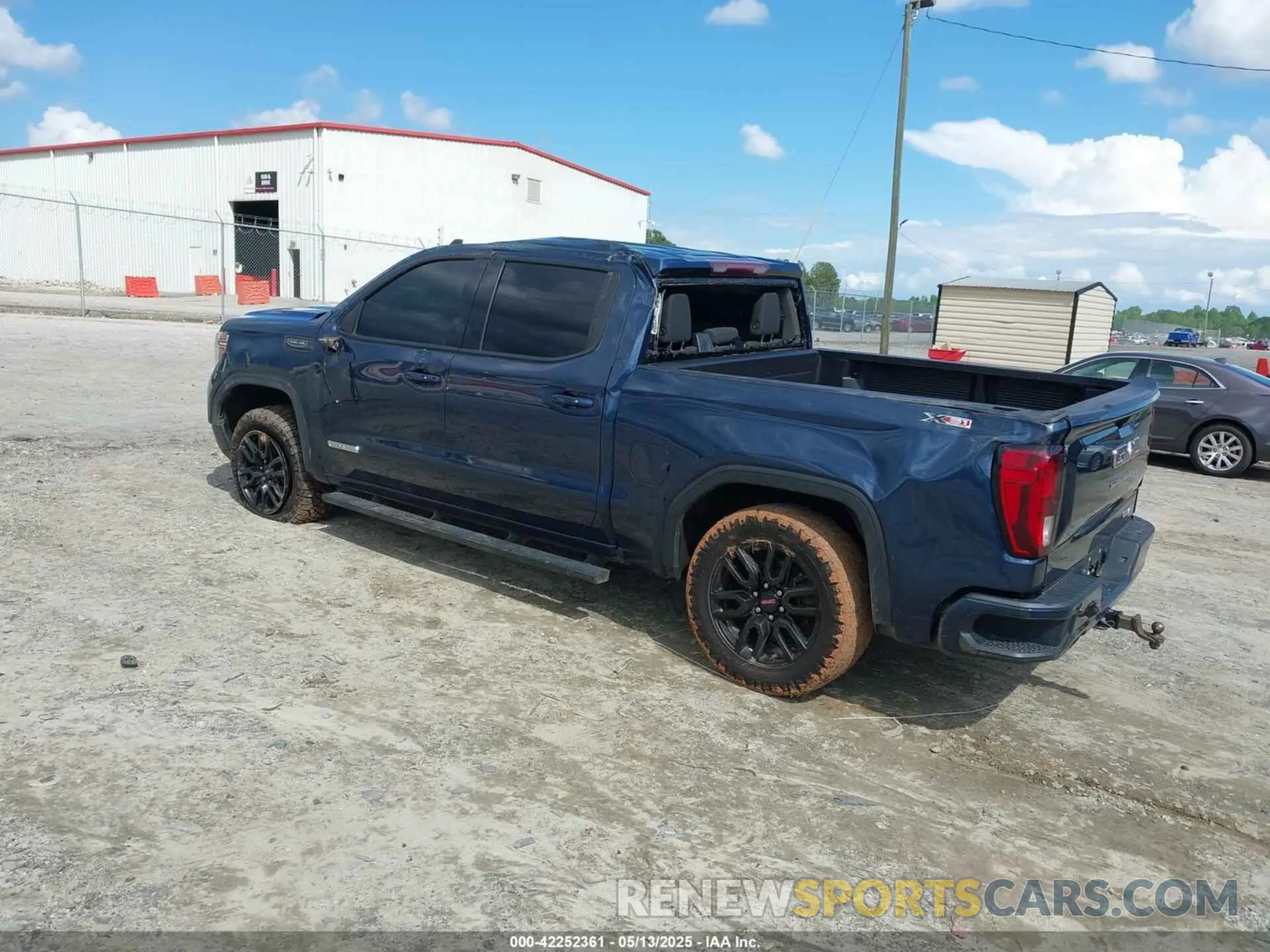 3 fotografías del automóvil dañado 1GTU9CED7MZ152072 GMC SIERRA 1500 2021