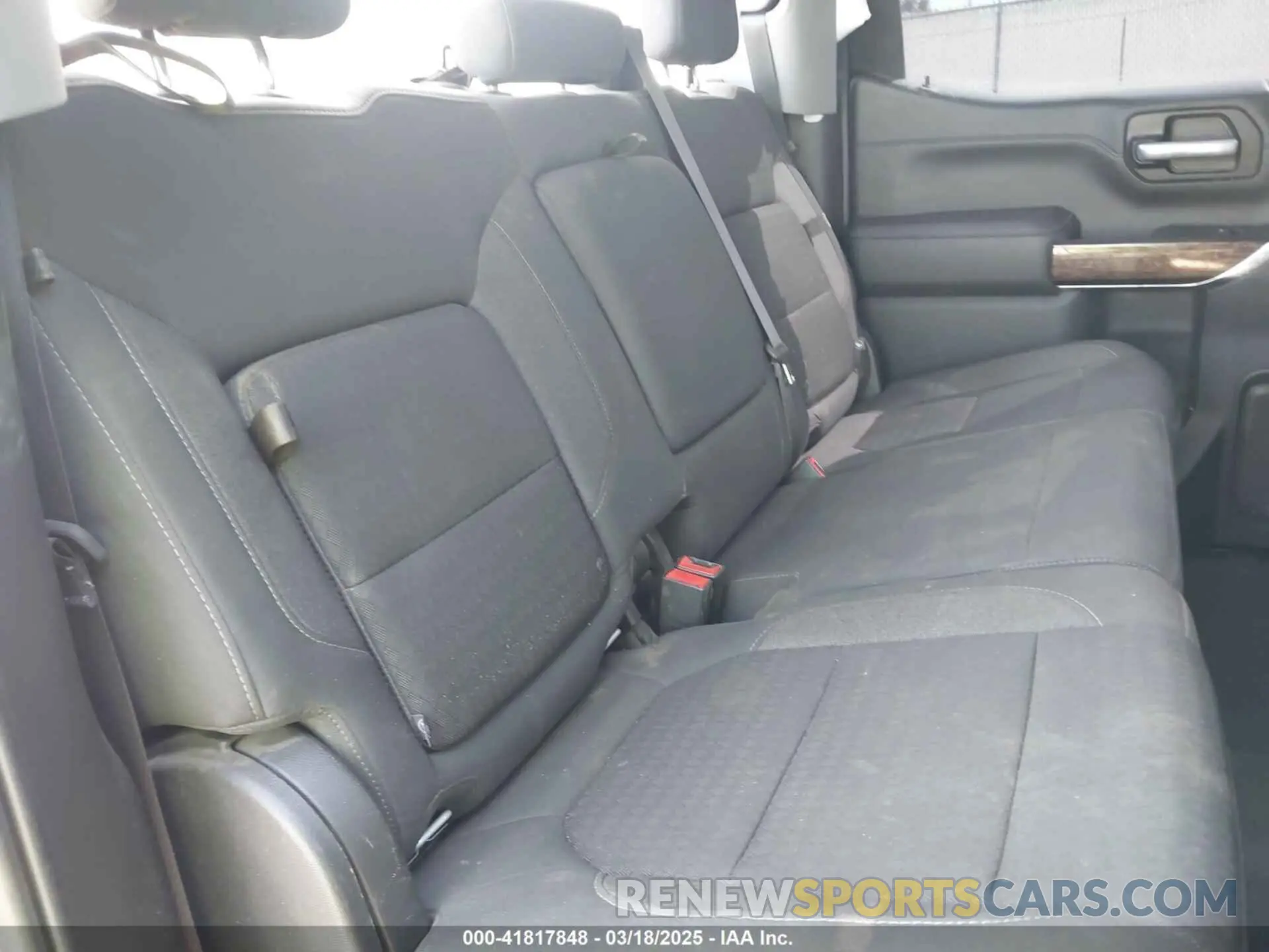 8 fotografías del automóvil dañado 1GTU9CET0MZ350838 GMC SIERRA 1500 2021