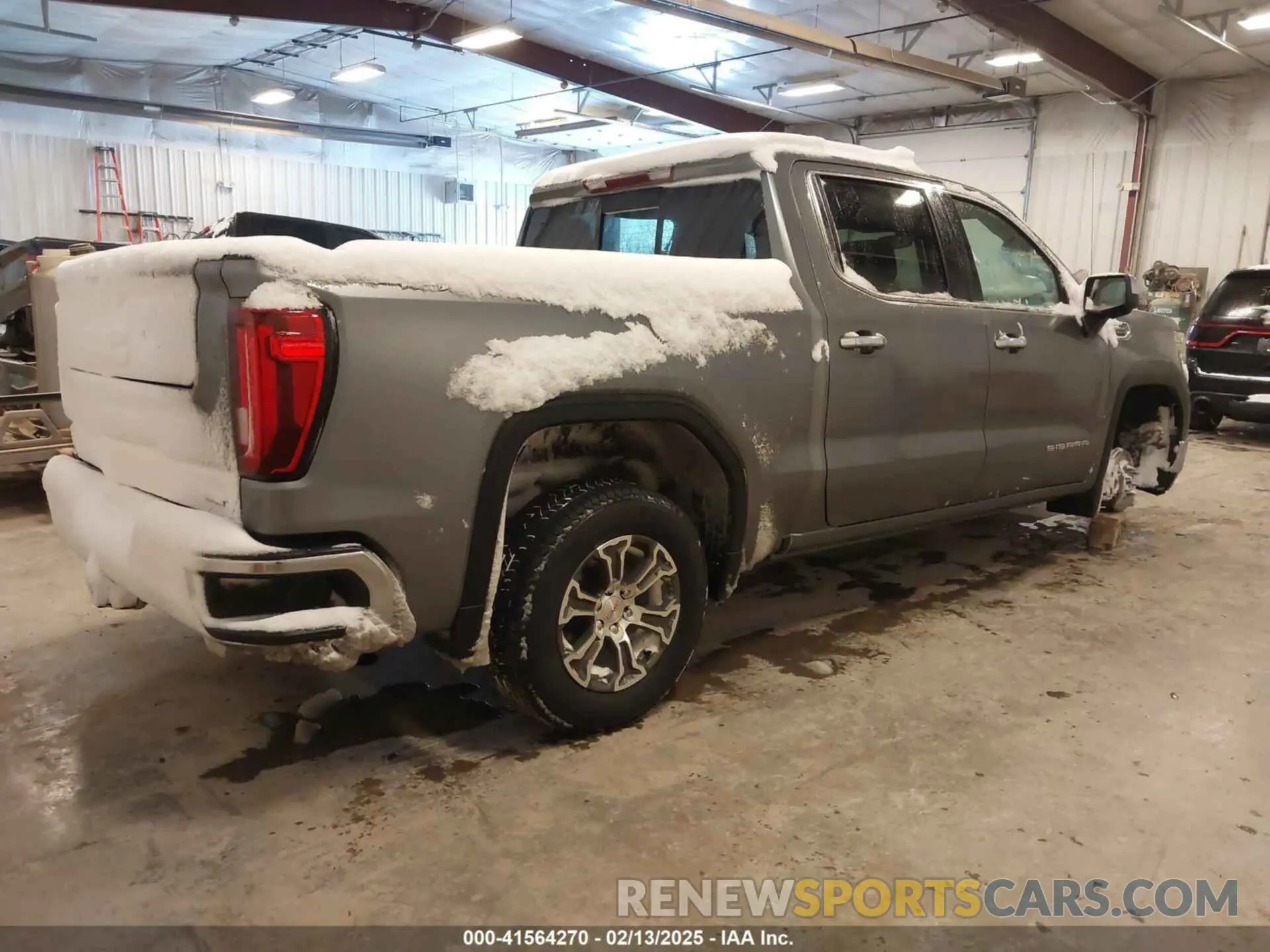 4 fotografías del automóvil dañado 1GTU9DED7MZ359468 GMC SIERRA 1500 2021