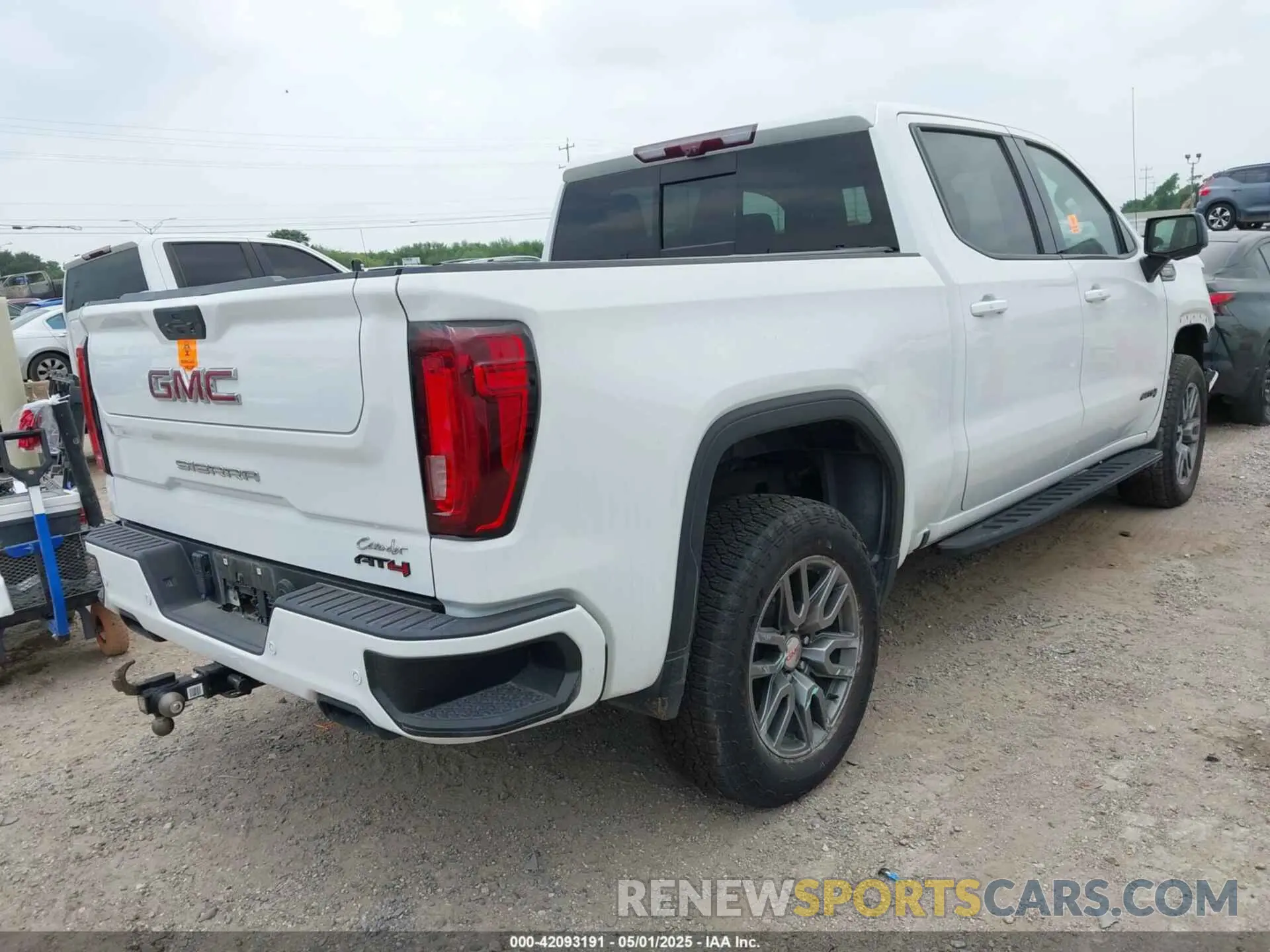 4 fotografías del automóvil dañado 1GTU9EET3MZ184388 GMC SIERRA 1500 2021