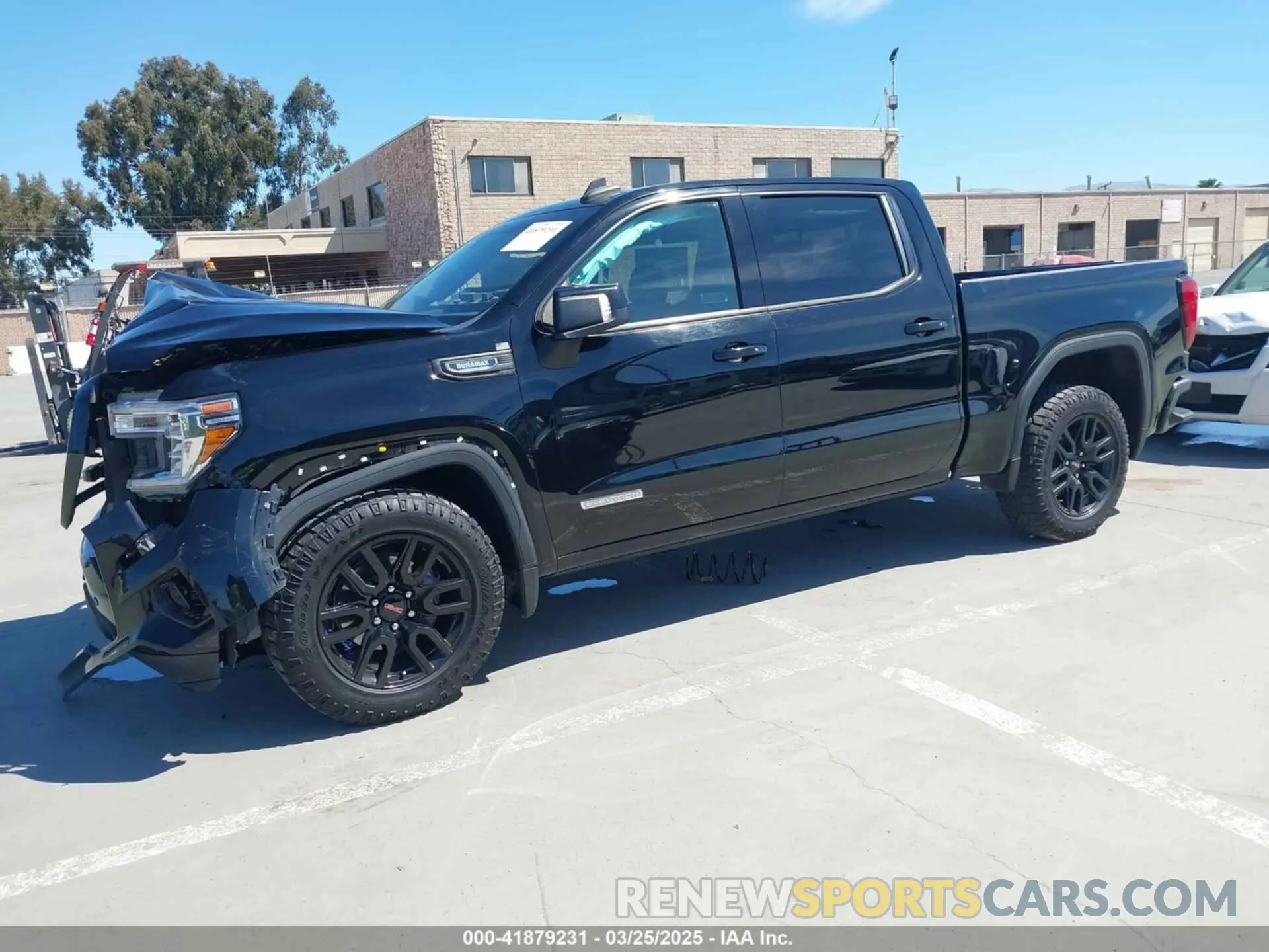 2 fotografías del automóvil dañado 3GTP8CET8MG126474 GMC SIERRA 1500 2021