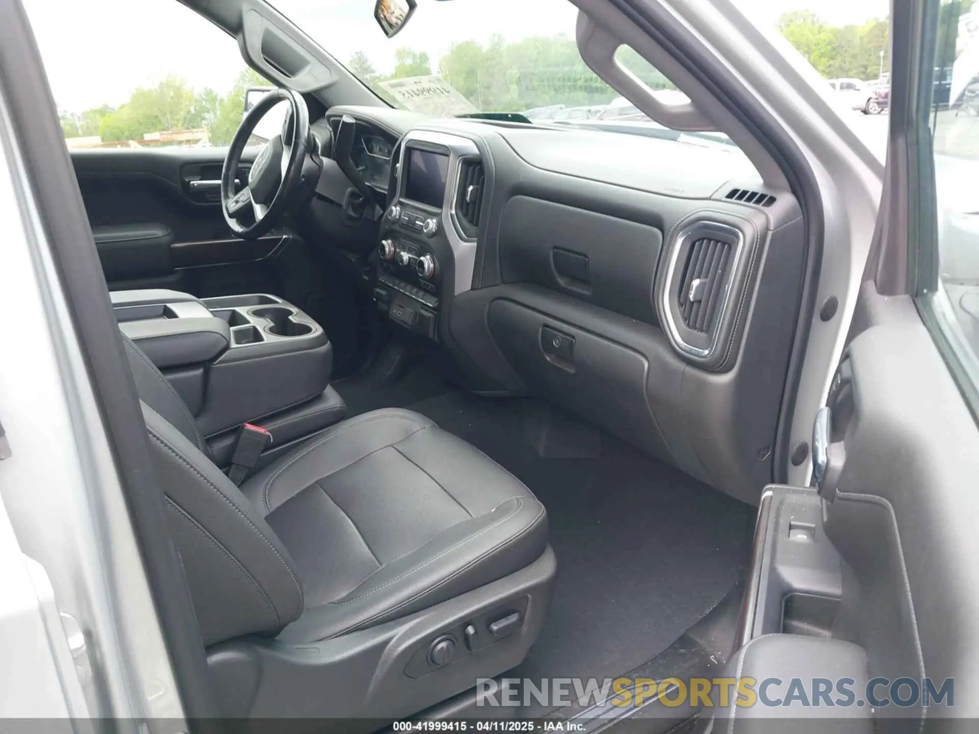 5 fotografías del automóvil dañado 3GTP8DED2MG434349 GMC SIERRA 1500 2021