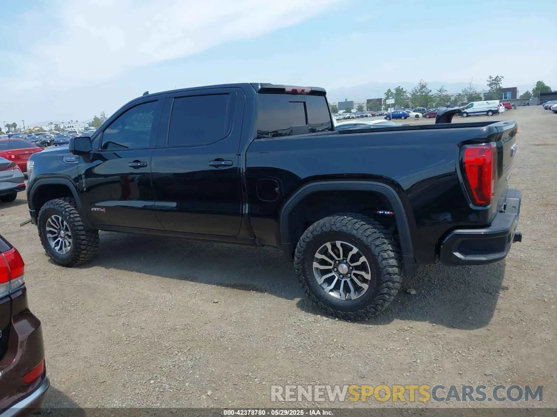 14 fotografías del automóvil dañado 3GTP9EED3MG255594 GMC SIERRA 1500 2021