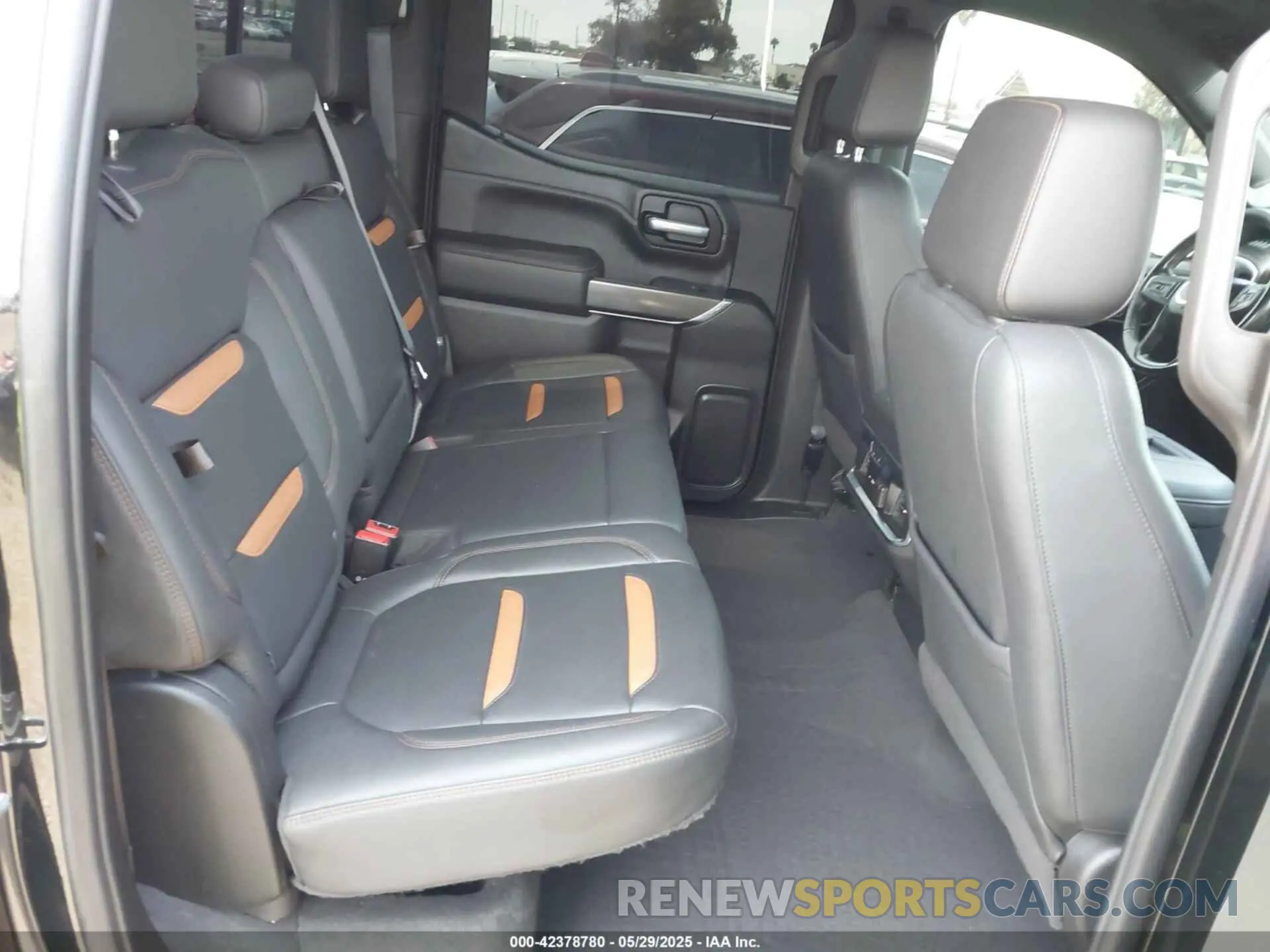8 fotografías del automóvil dañado 3GTP9EED3MG255594 GMC SIERRA 1500 2021