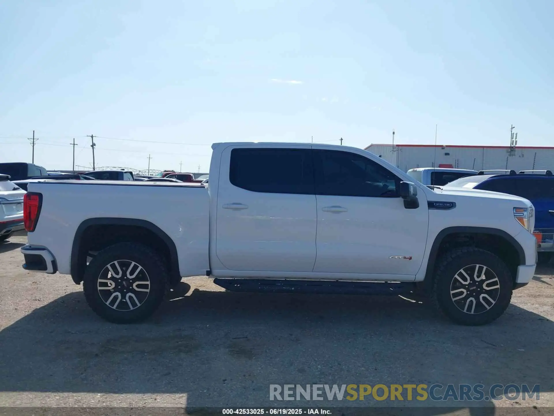 13 fotografías del automóvil dañado 3GTP9EED6MG183046 GMC SIERRA 1500 2021