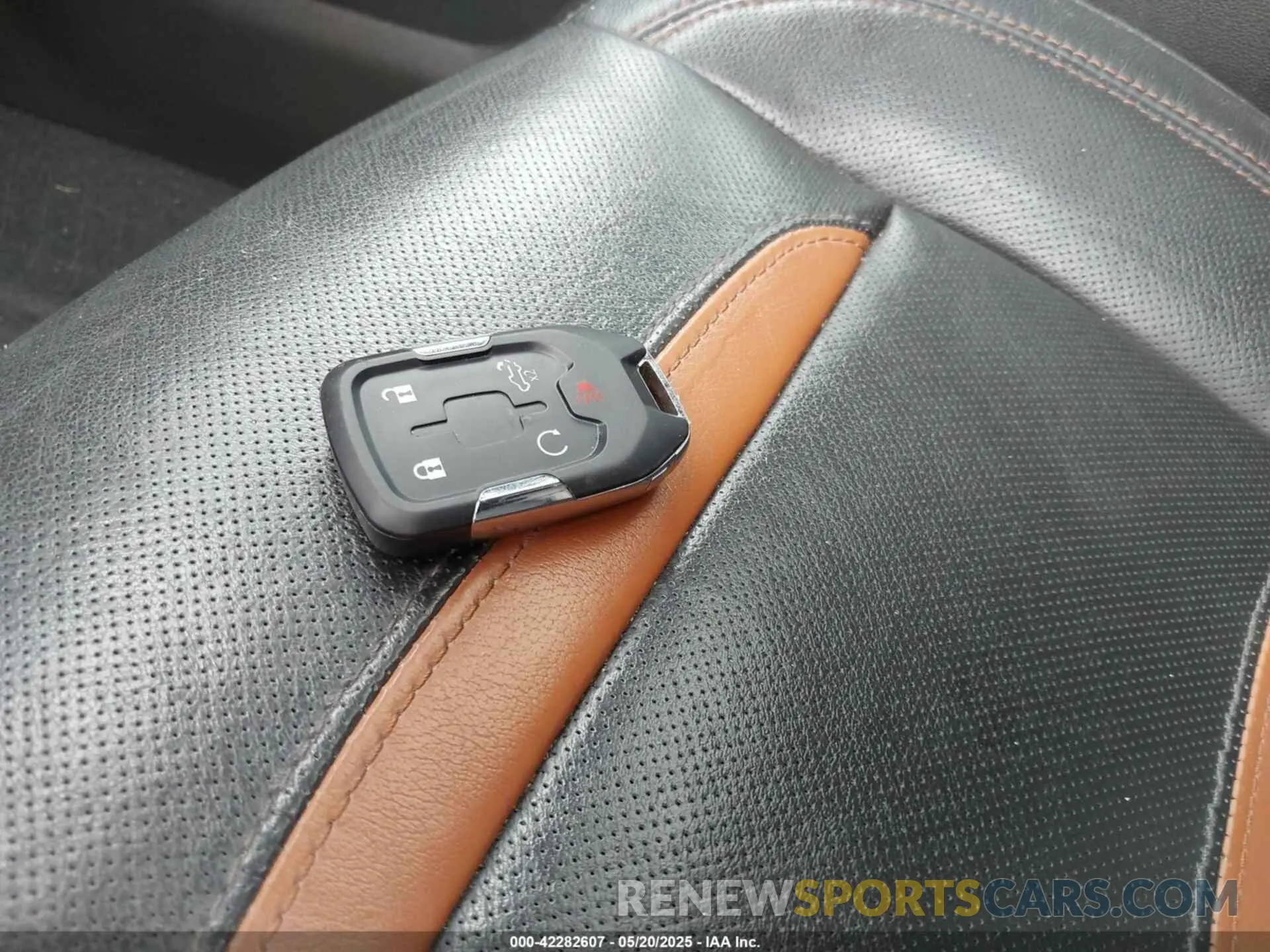 11 fotografías del automóvil dañado 3GTP9EEL3MG388668 GMC SIERRA 1500 2021