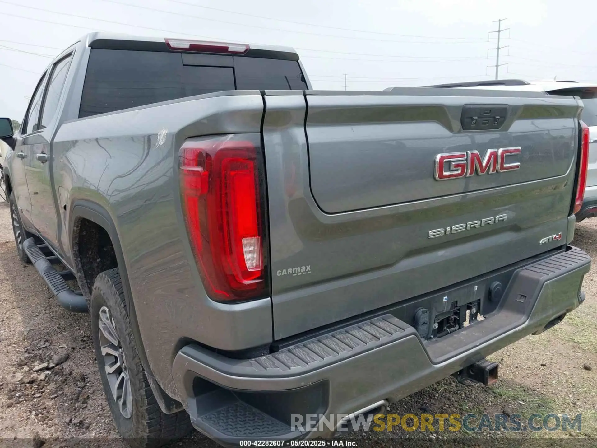 3 fotografías del automóvil dañado 3GTP9EEL3MG388668 GMC SIERRA 1500 2021
