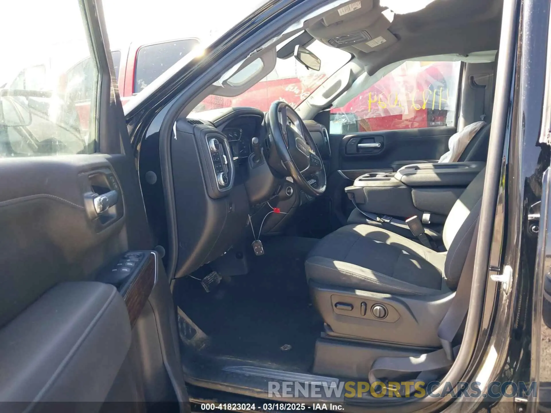 5 fotografías del automóvil dañado 3GTP9GEK0MG404389 GMC SIERRA 1500 2021