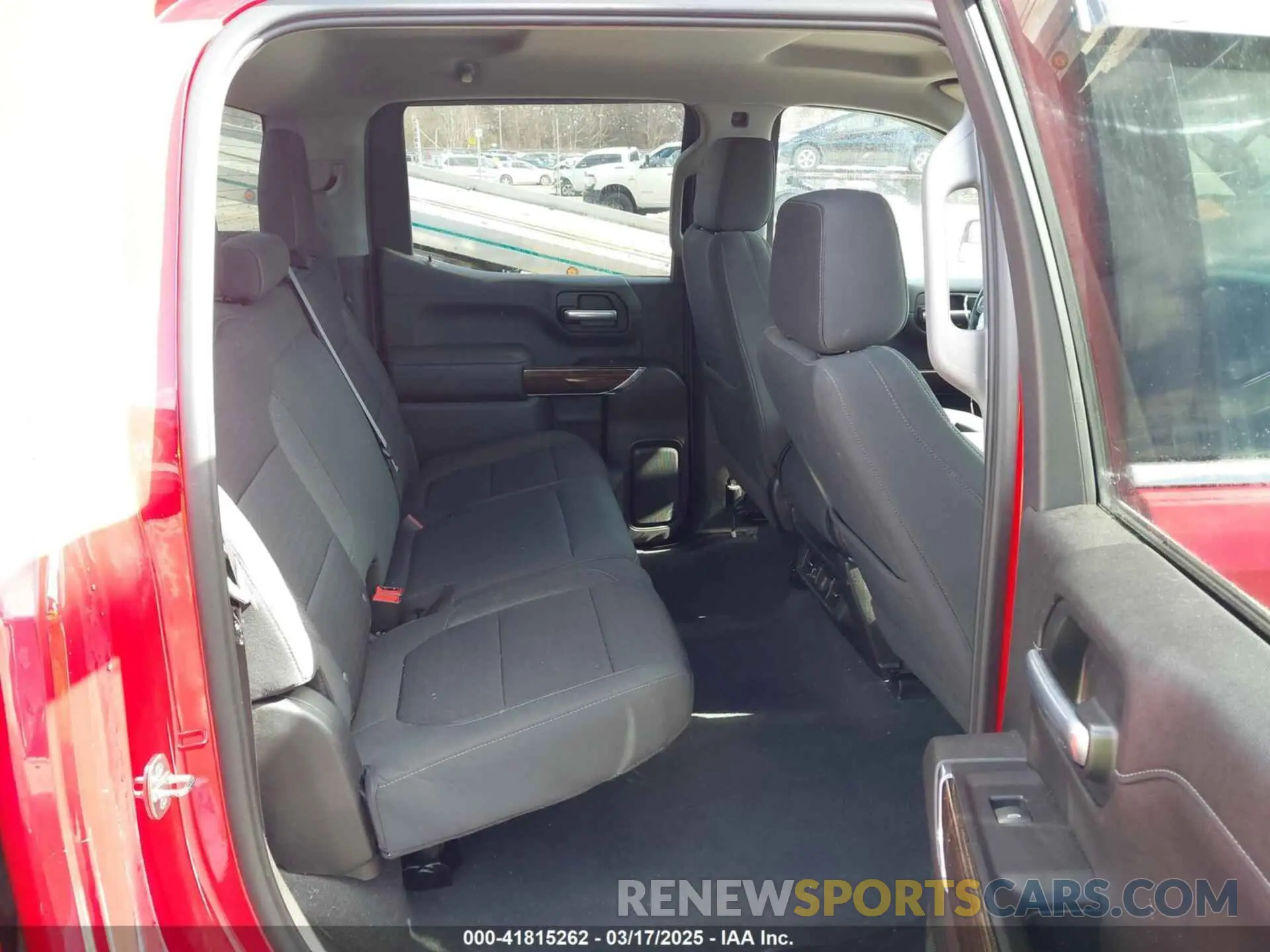 8 fotografías del automóvil dañado 3GTU9BET6MG268316 GMC SIERRA 1500 2021