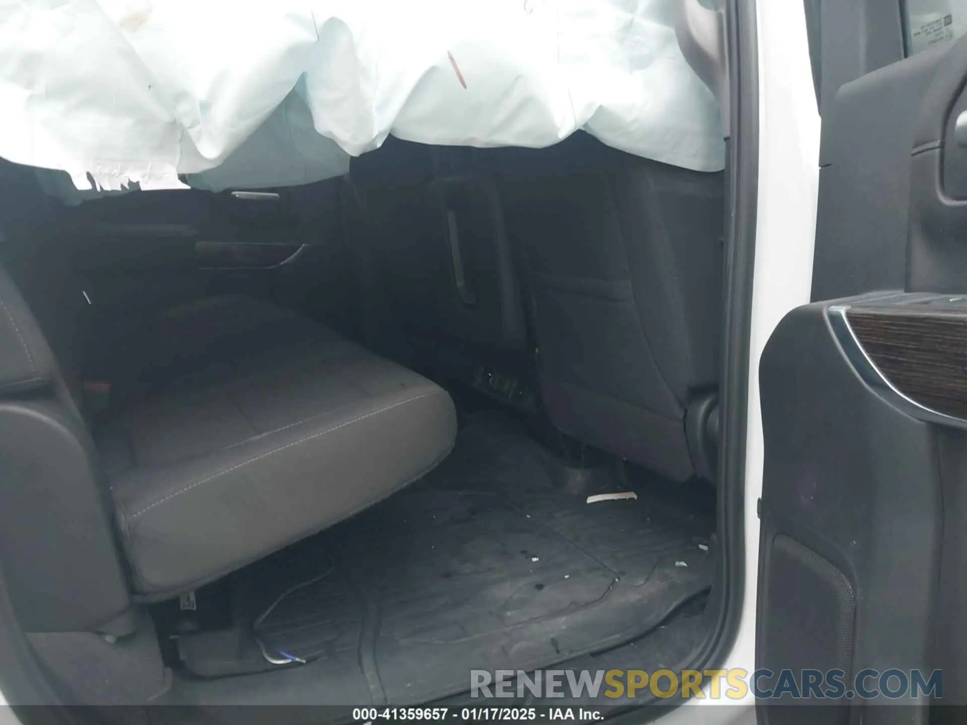 8 fotografías del automóvil dañado 3GTU9CED1MG143030 GMC SIERRA 1500 2021