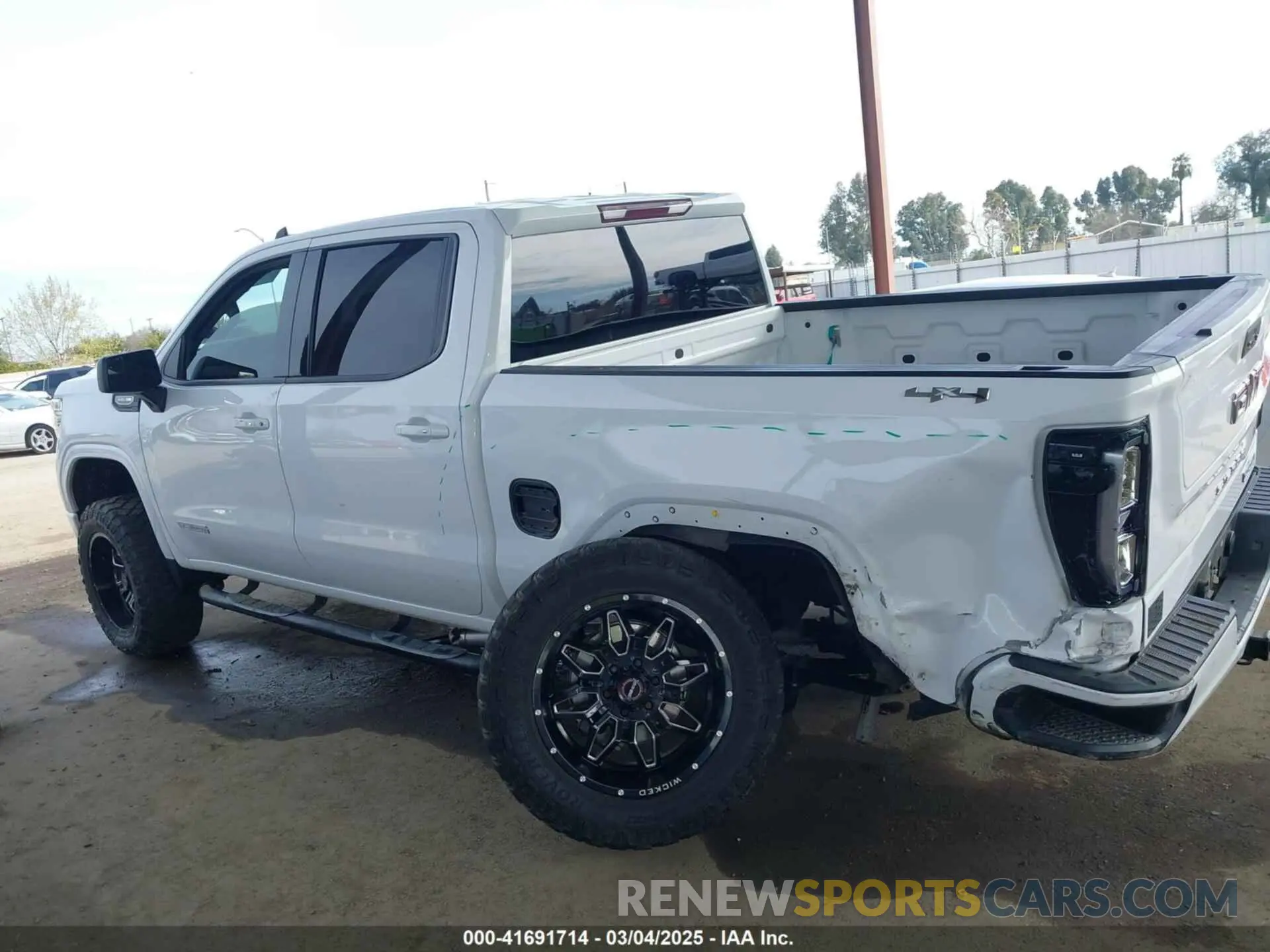 15 fotografías del automóvil dañado 3GTU9CED5MG236469 GMC SIERRA 1500 2021