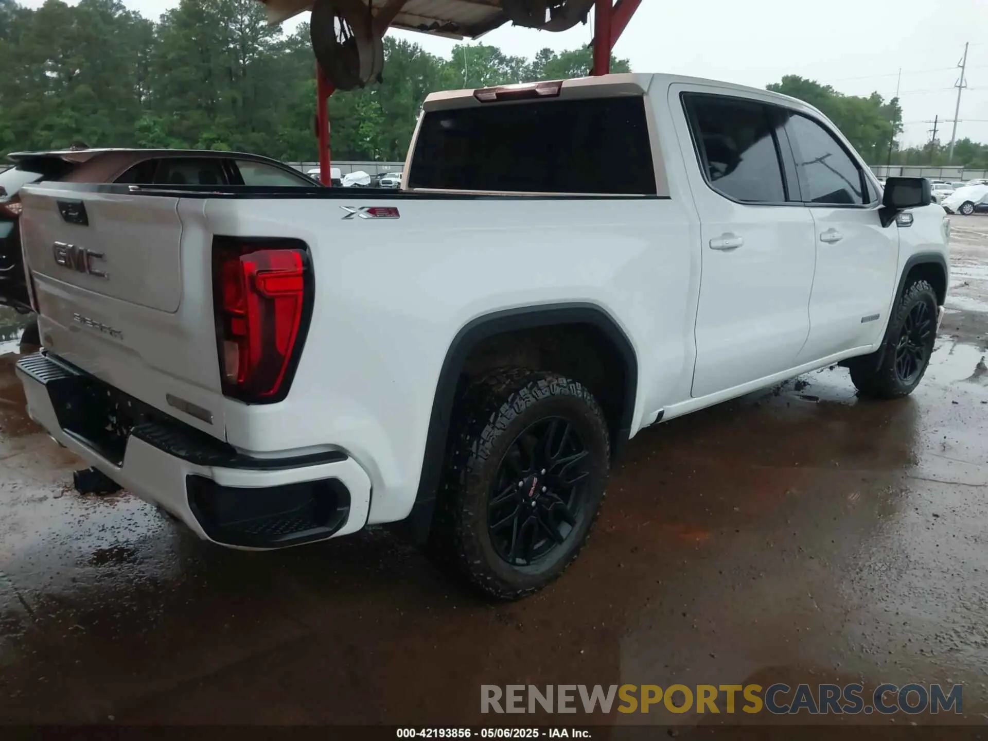 4 fotografías del automóvil dañado 3GTU9CET6MG435764 GMC SIERRA 1500 2021