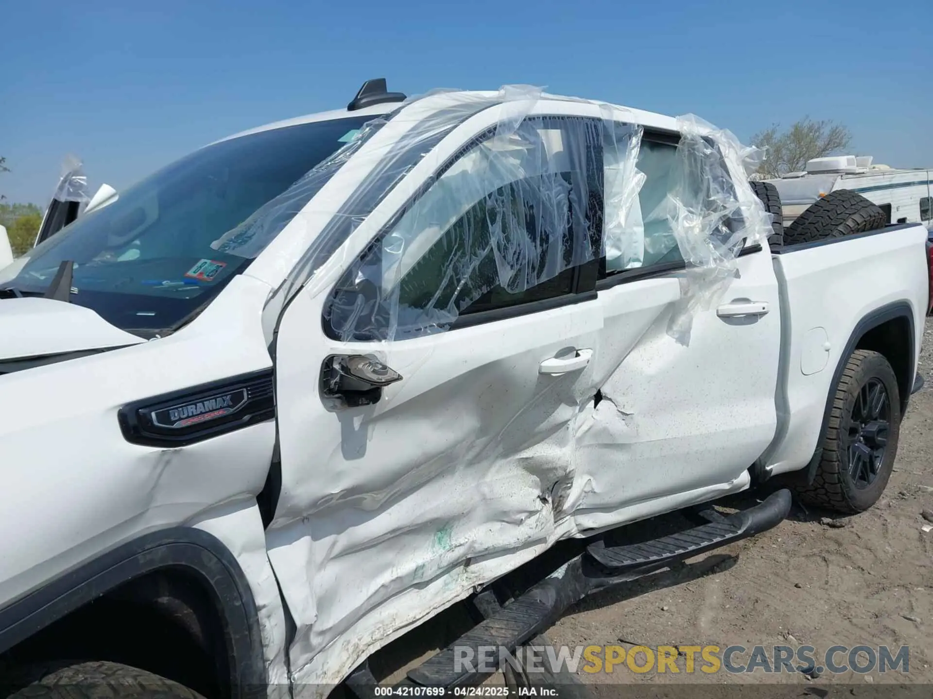 6 fotografías del automóvil dañado 3GTU9CET8MG410025 GMC SIERRA 1500 2021