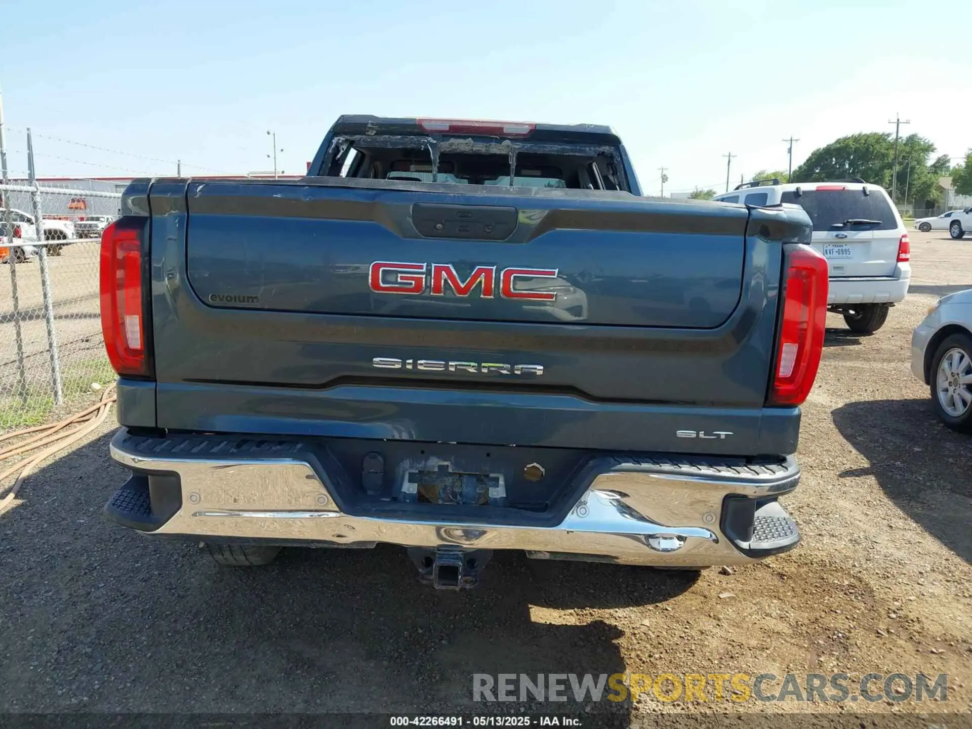 16 fotografías del automóvil dañado 3GTU9DED4MG127507 GMC SIERRA 1500 2021