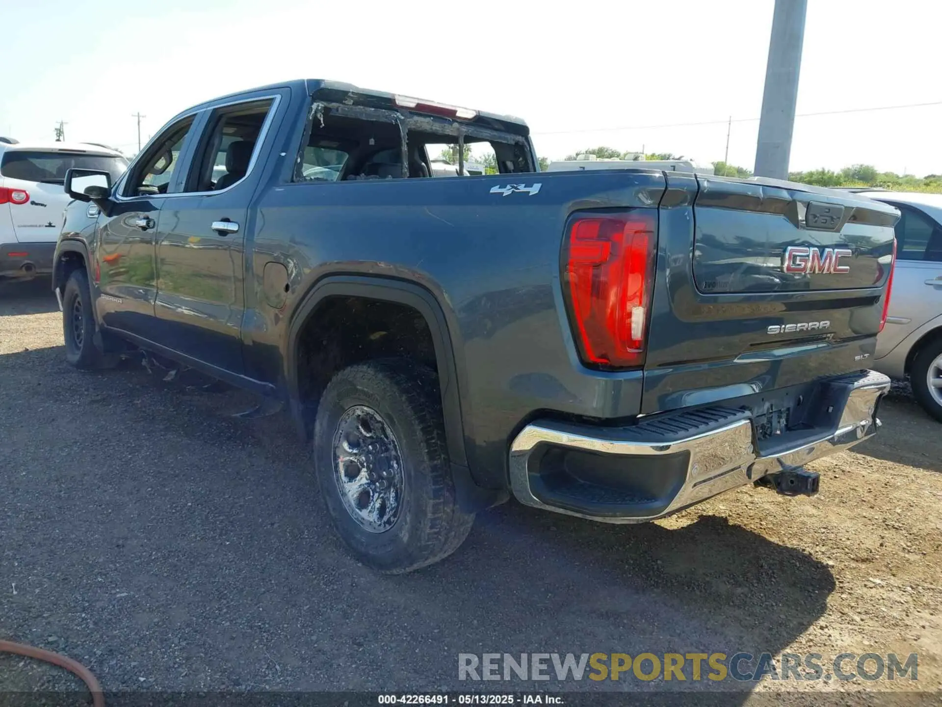 3 fotografías del automóvil dañado 3GTU9DED4MG127507 GMC SIERRA 1500 2021