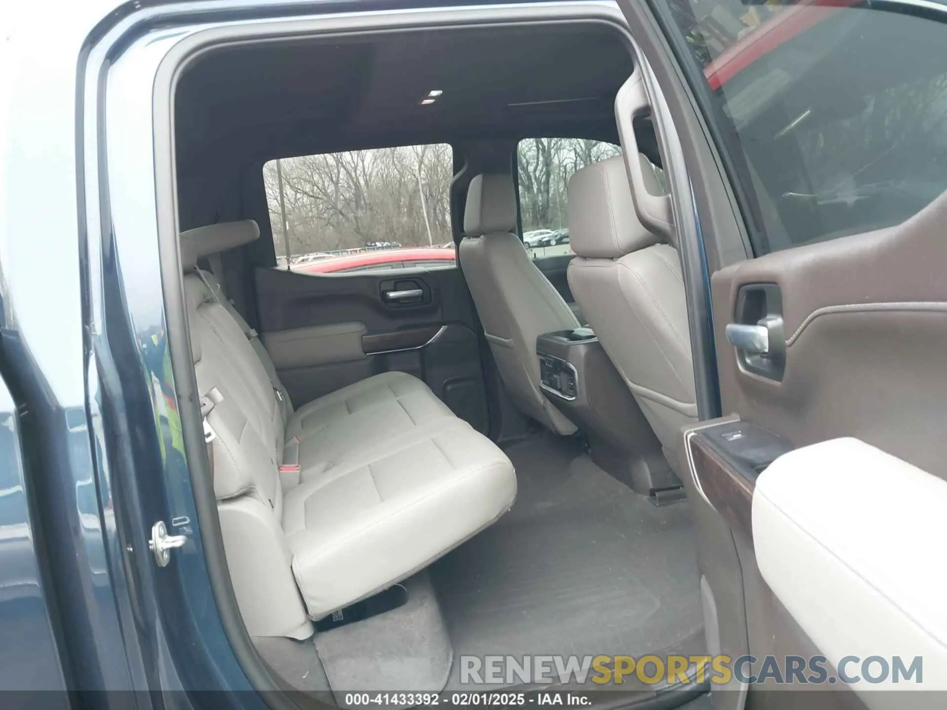 8 fotografías del automóvil dañado 3GTU9DEL0MG262362 GMC SIERRA 1500 2021