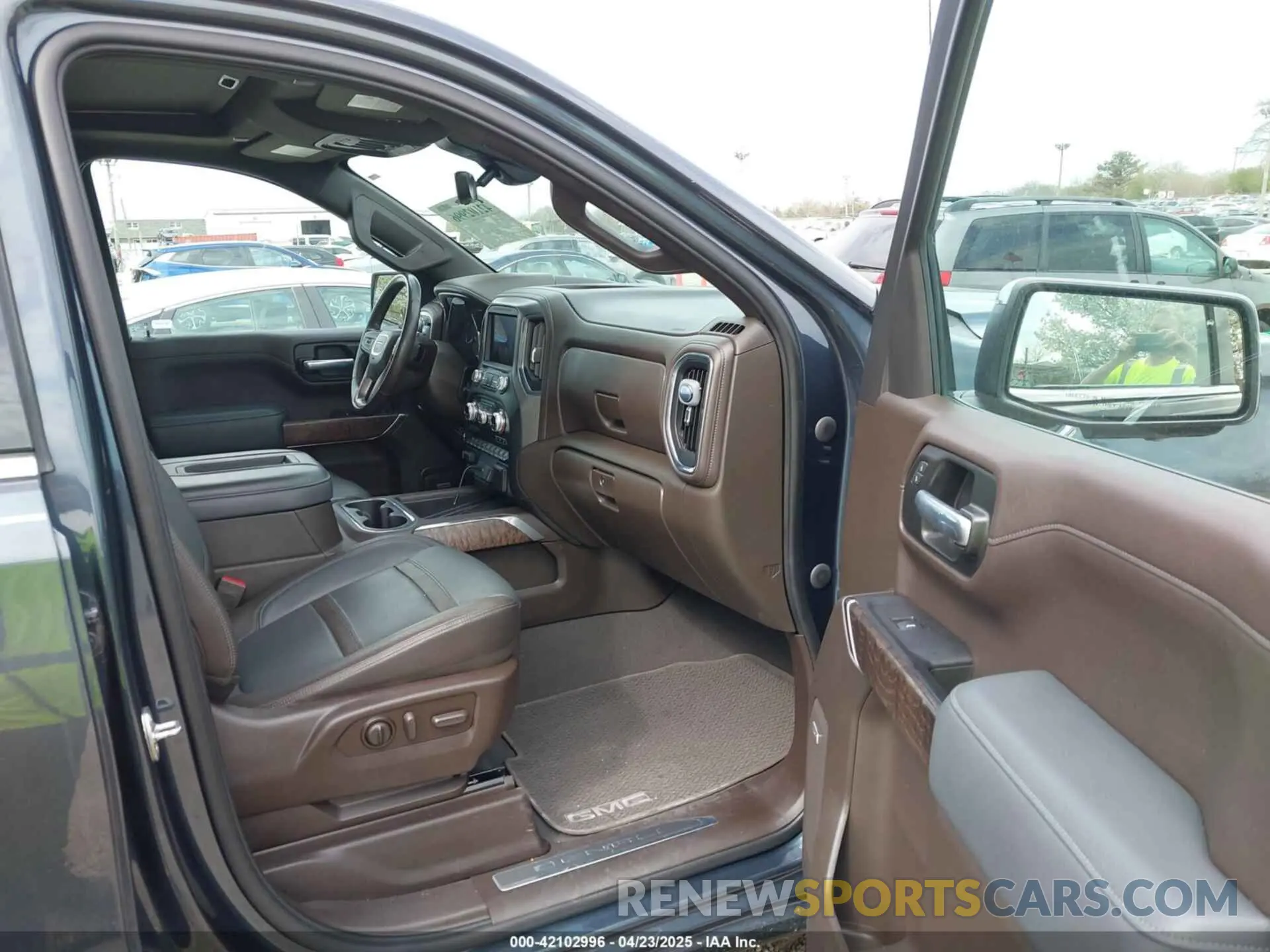 5 fotografías del automóvil dañado 3GTU9FEL6MG186027 GMC SIERRA 1500 2021