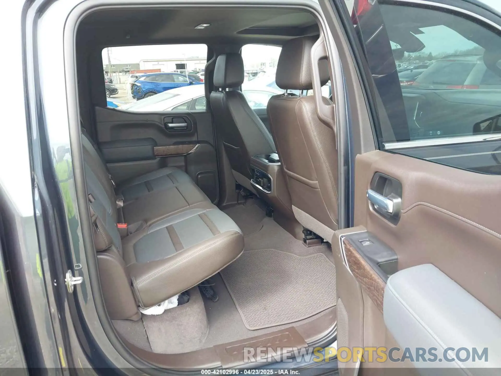 8 fotografías del automóvil dañado 3GTU9FEL6MG186027 GMC SIERRA 1500 2021