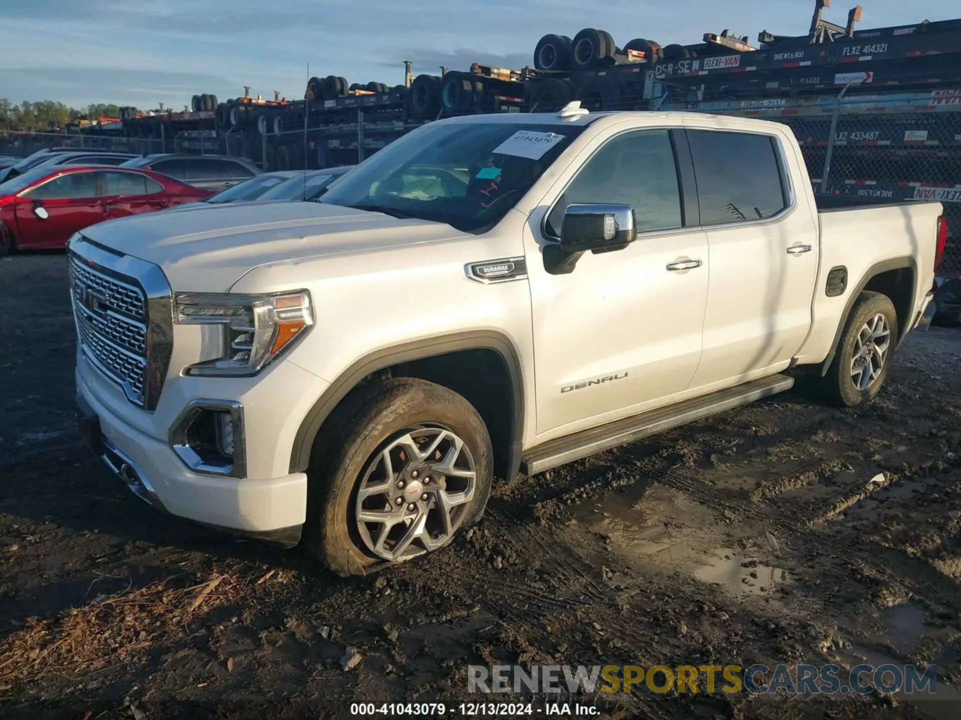2 fotografías del automóvil dañado 3GTU9FET7MG349011 GMC SIERRA 1500 2021