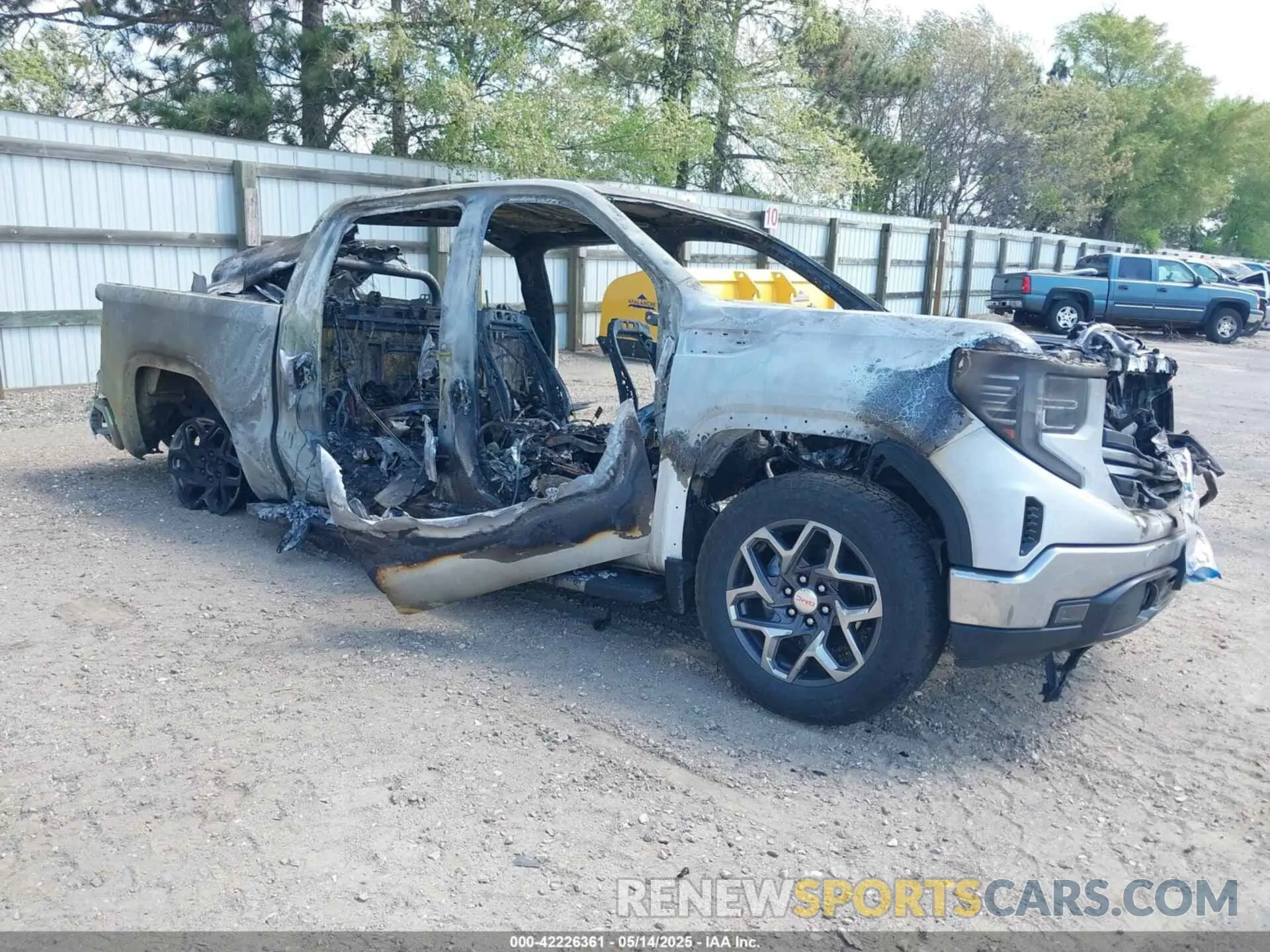 1 fotografías del automóvil dañado 1GTUUDED4NZ634939 GMC SIERRA 1500 2022