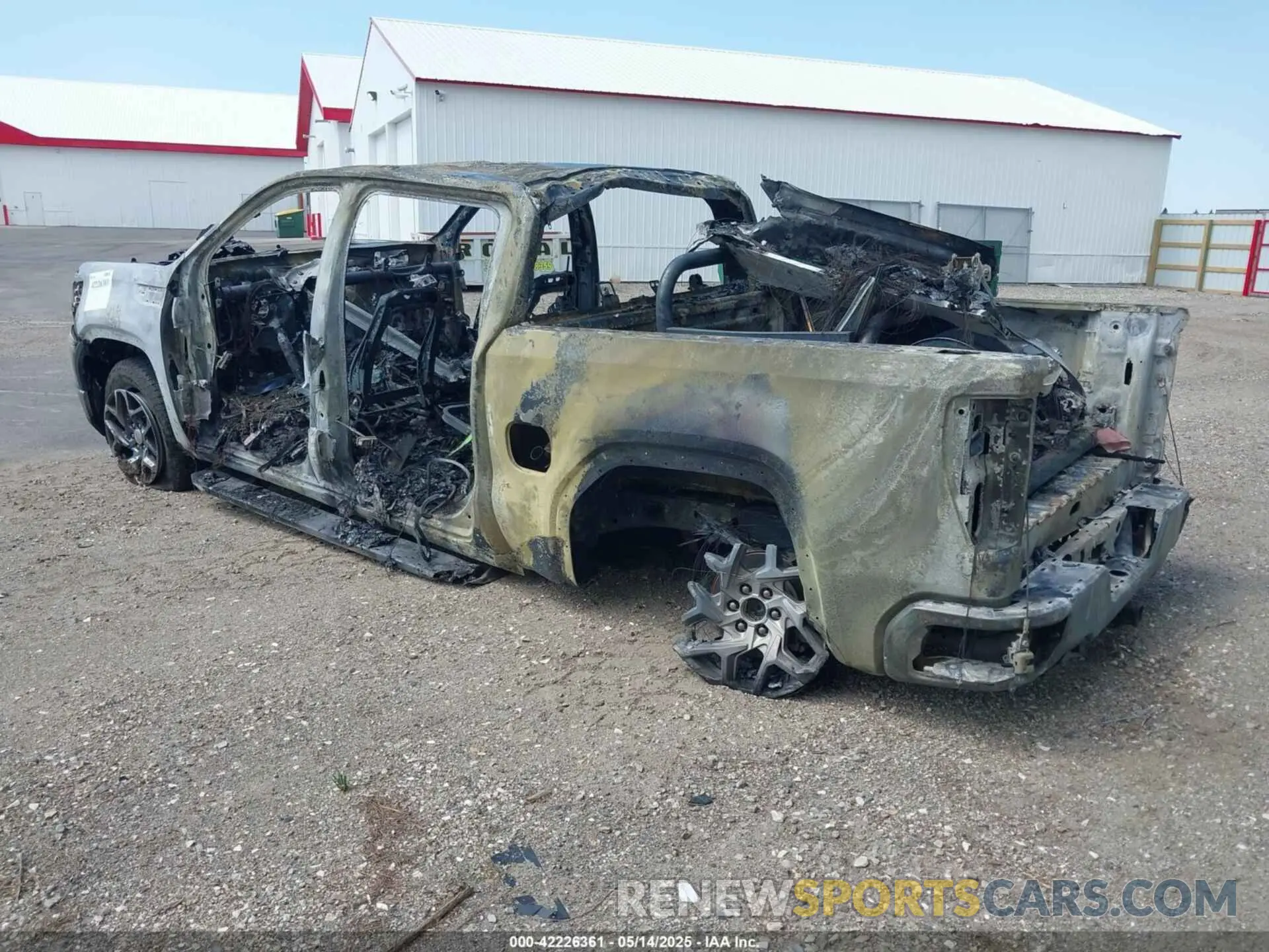 3 fotografías del automóvil dañado 1GTUUDED4NZ634939 GMC SIERRA 1500 2022