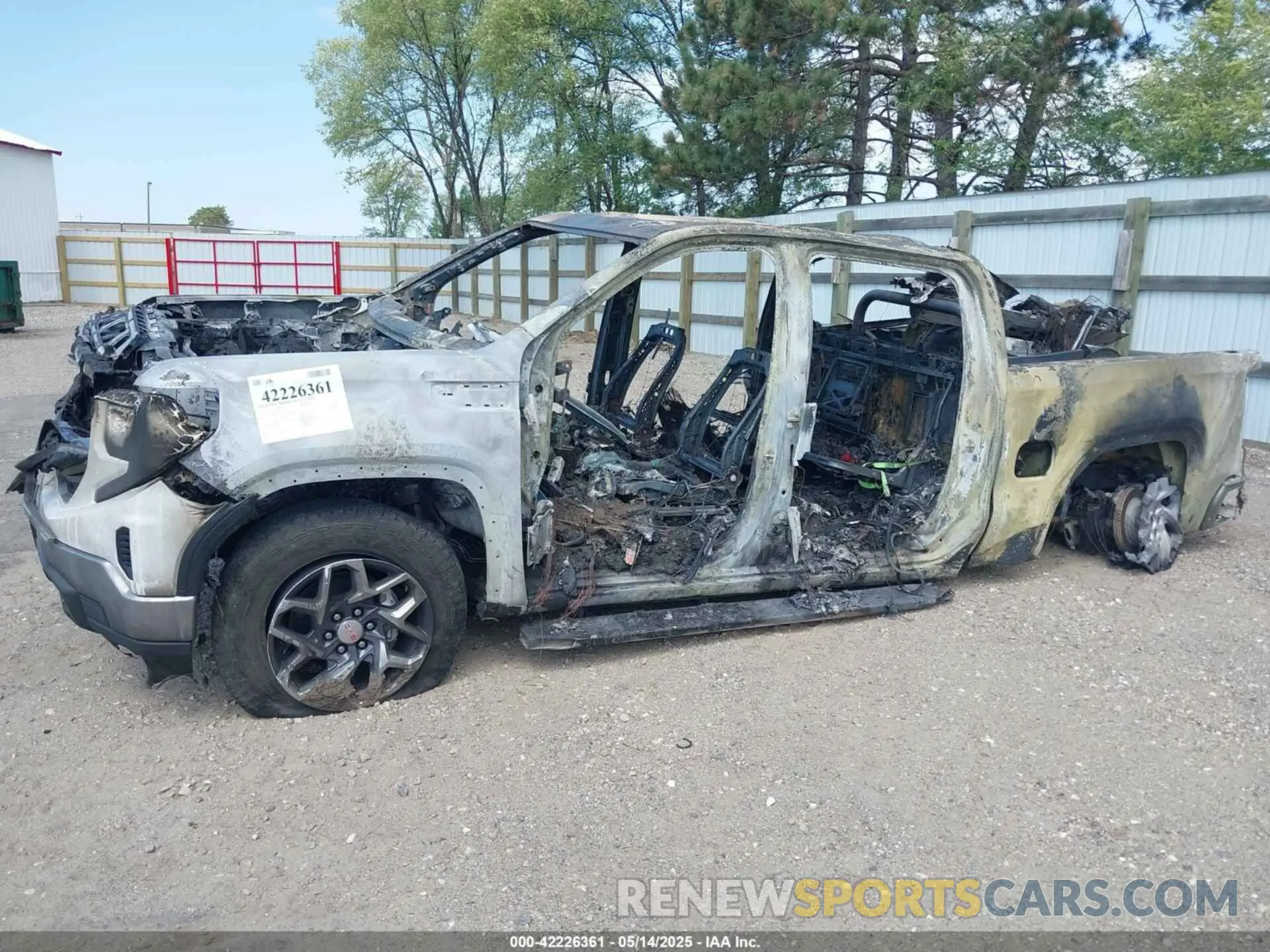 6 fotografías del automóvil dañado 1GTUUDED4NZ634939 GMC SIERRA 1500 2022