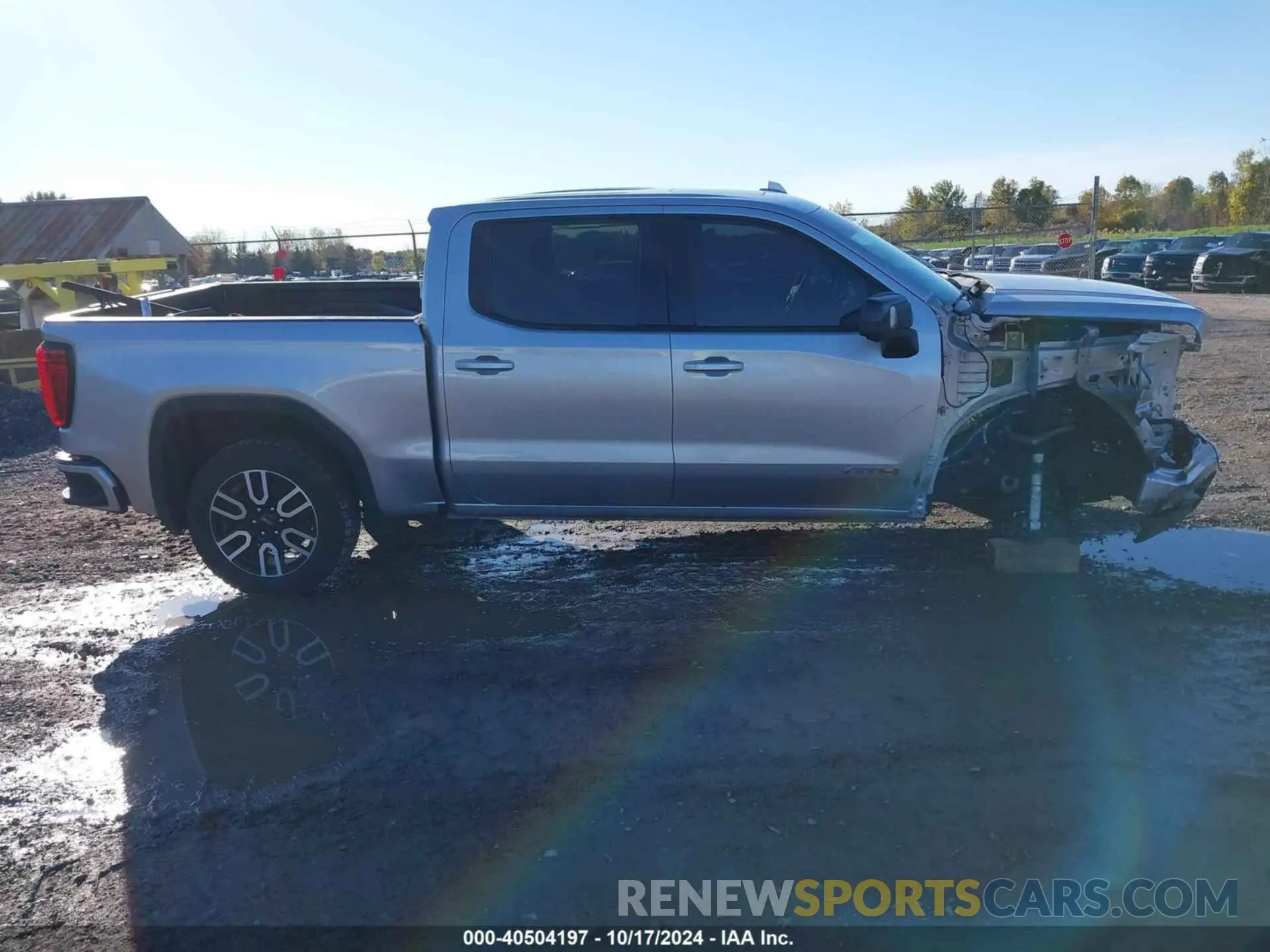 14 fotografías del automóvil dañado 1GTUUEET5NZ554403 GMC SIERRA 1500 2022
