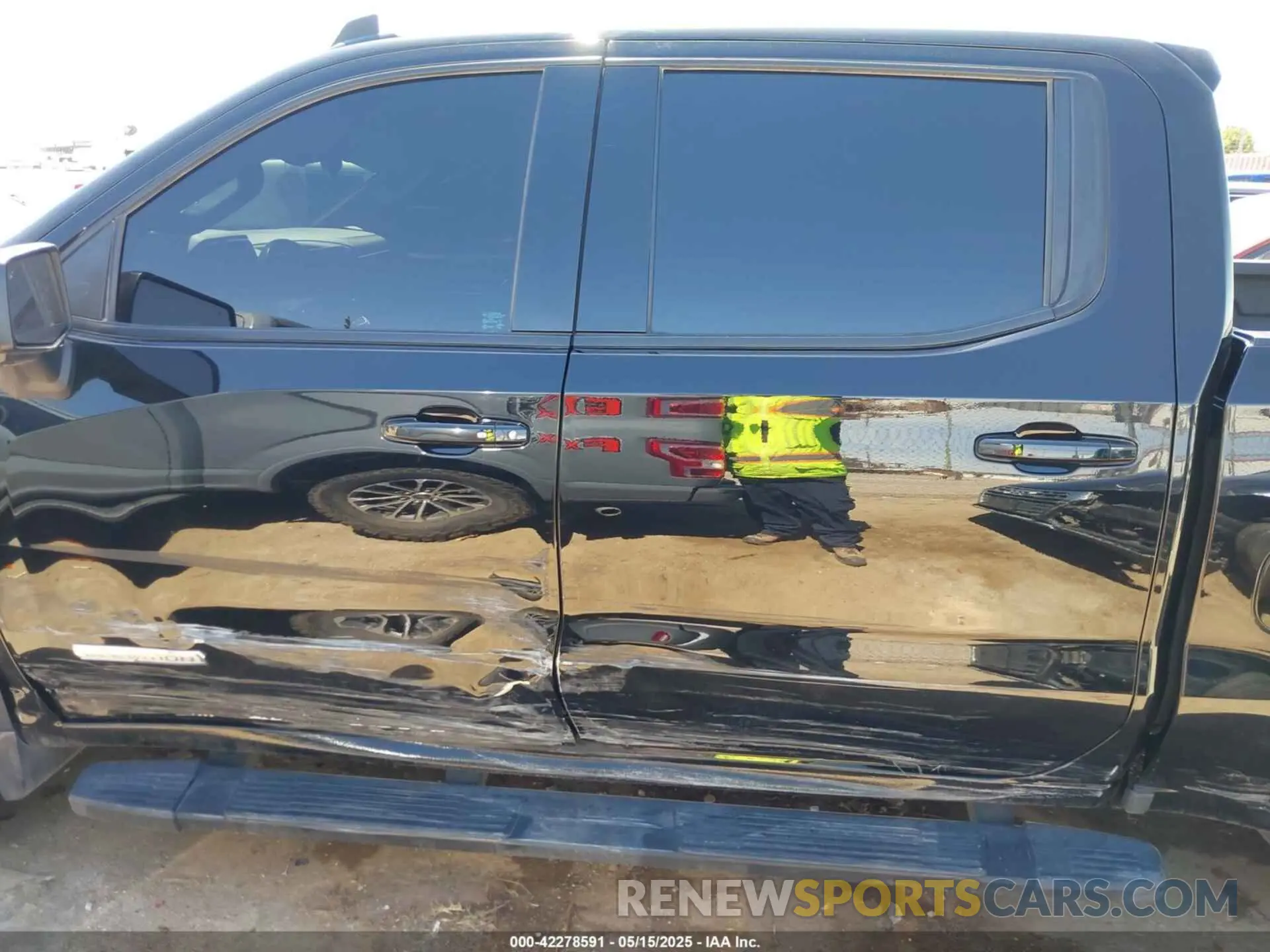 14 fotografías del automóvil dañado 3GTPHCEDXNG525803 GMC SIERRA 1500 2022