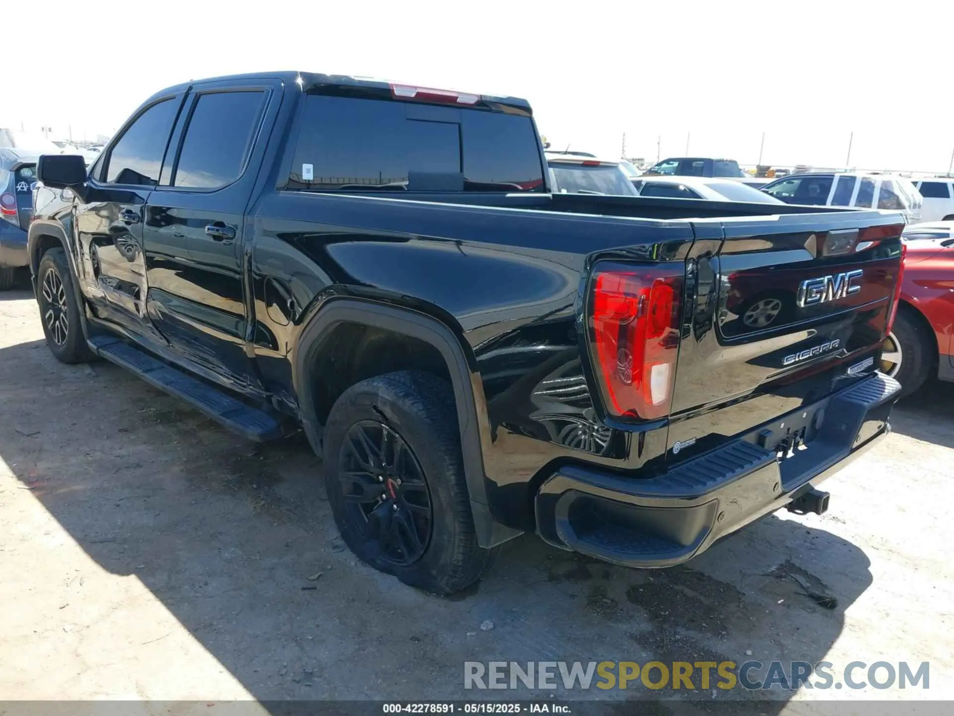 3 fotografías del automóvil dañado 3GTPHCEDXNG525803 GMC SIERRA 1500 2022