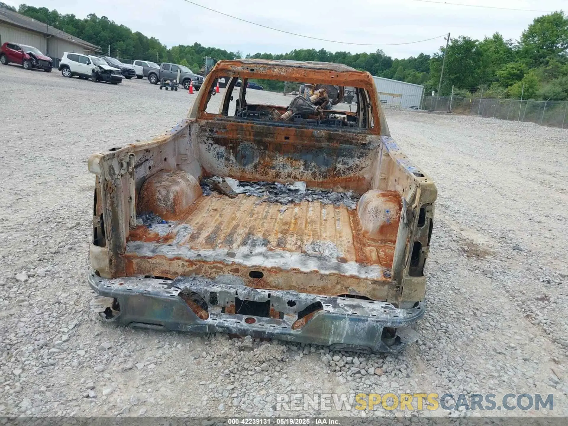 15 fotografías del automóvil dañado 3GTUUBED8NG587547 GMC SIERRA 1500 2022