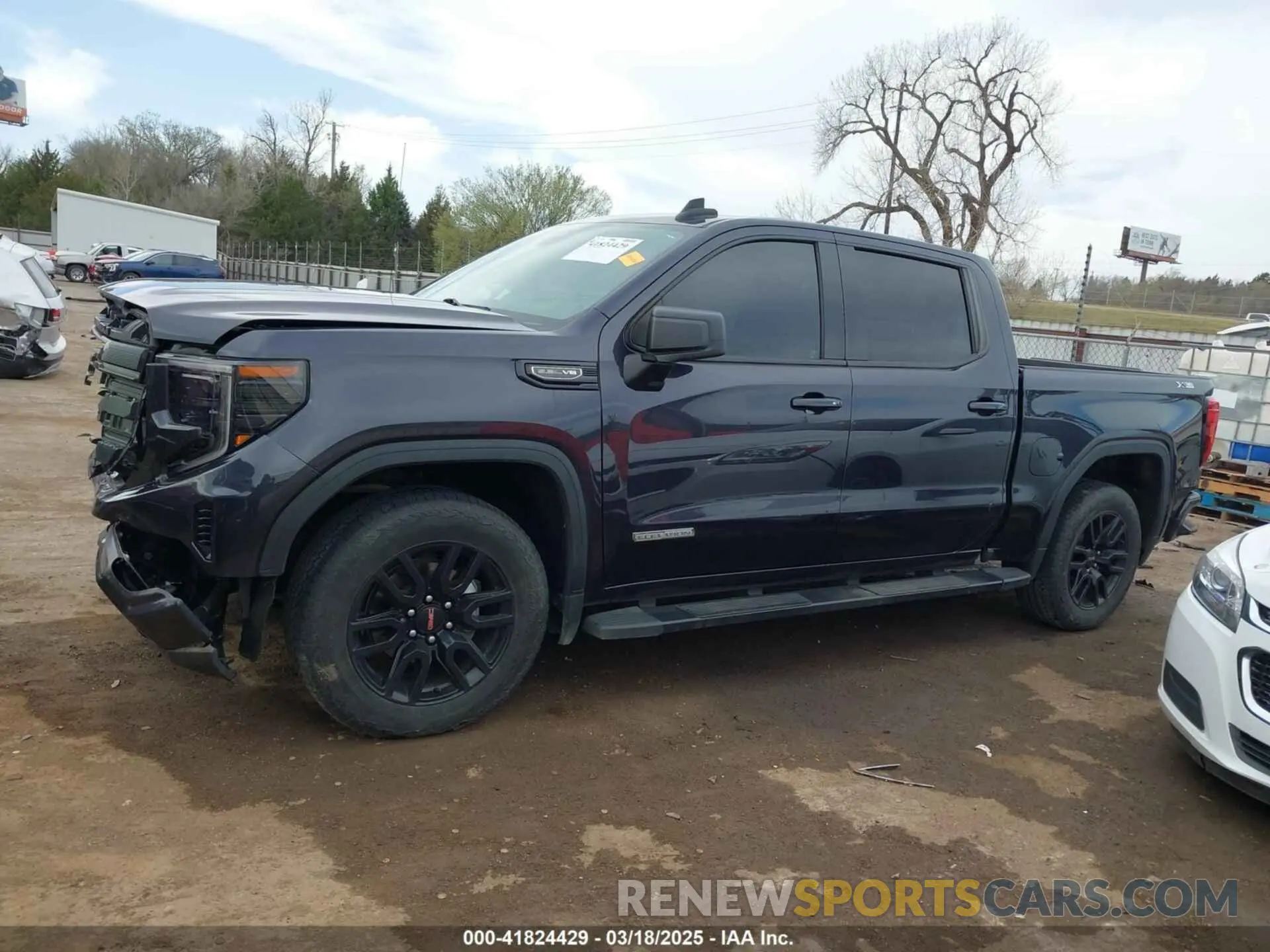 15 fotografías del automóvil dañado 3GTUUCED2NG567591 GMC SIERRA 1500 2022