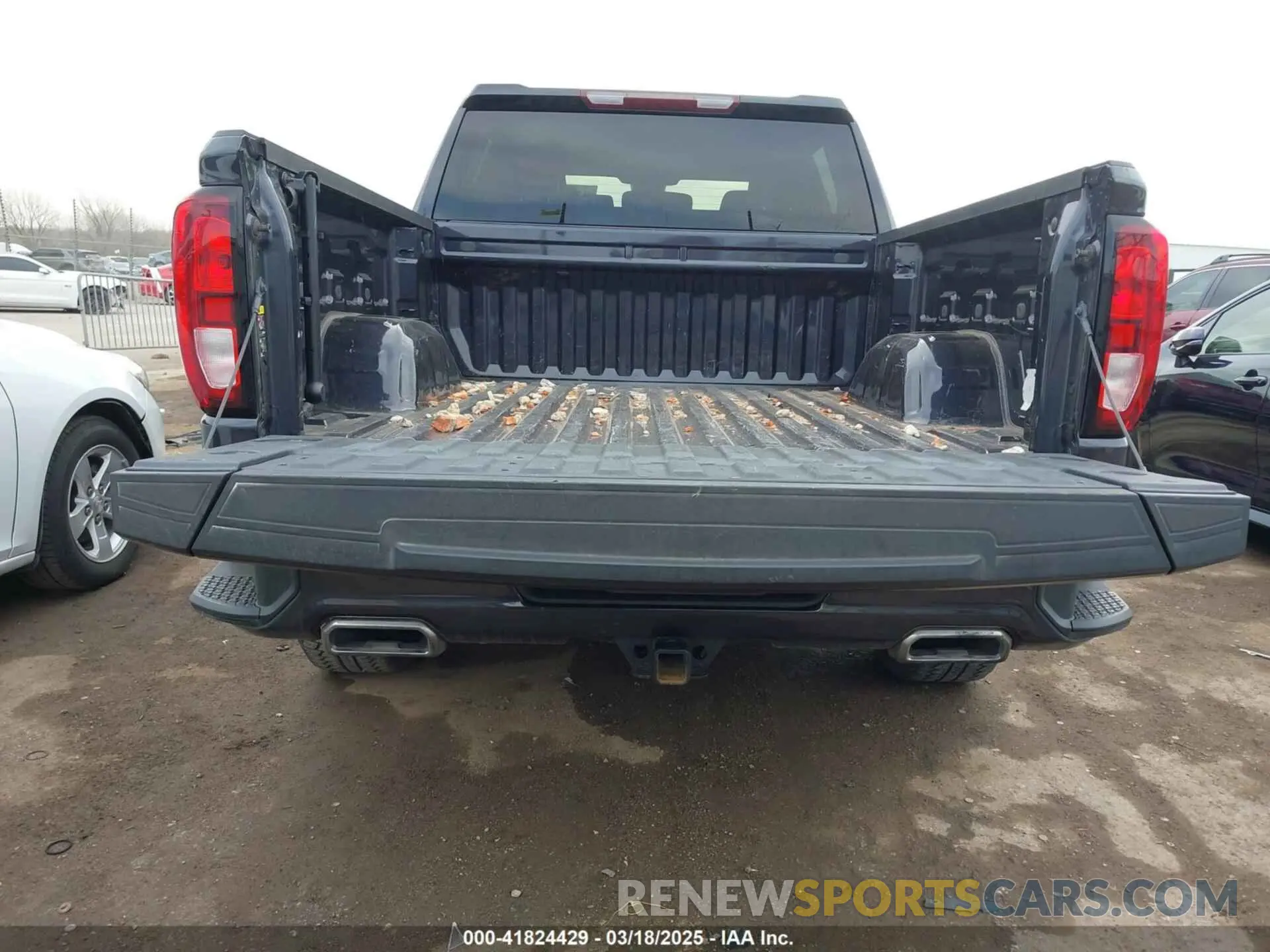 17 fotografías del automóvil dañado 3GTUUCED2NG567591 GMC SIERRA 1500 2022